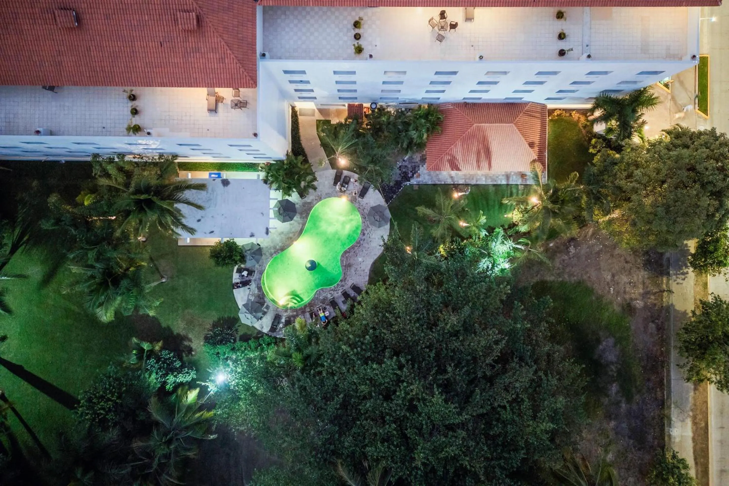 Swimming pool in Comfort Inn Puerto Vallarta Golfside & Marina