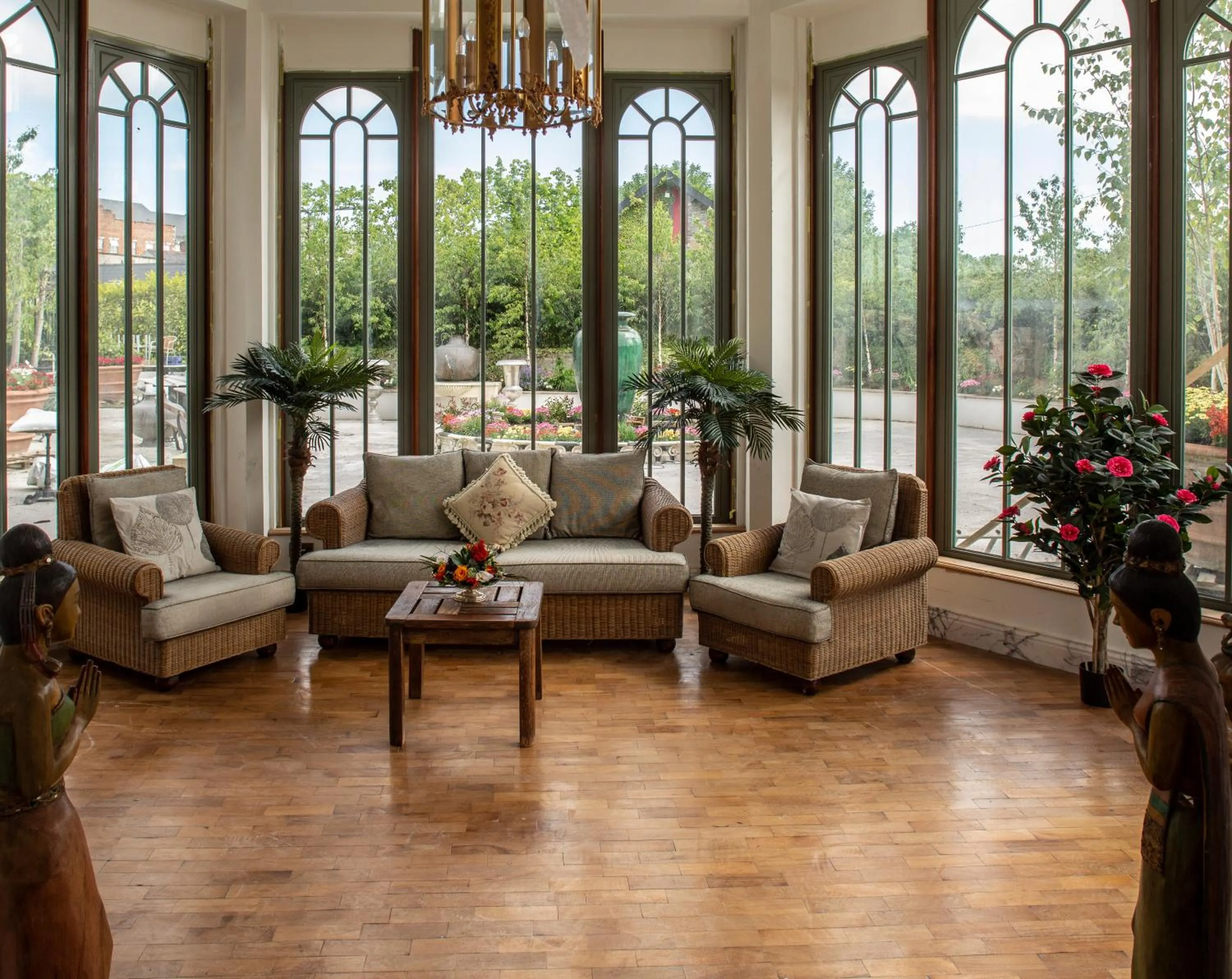 Garden in Lawlors Hotel