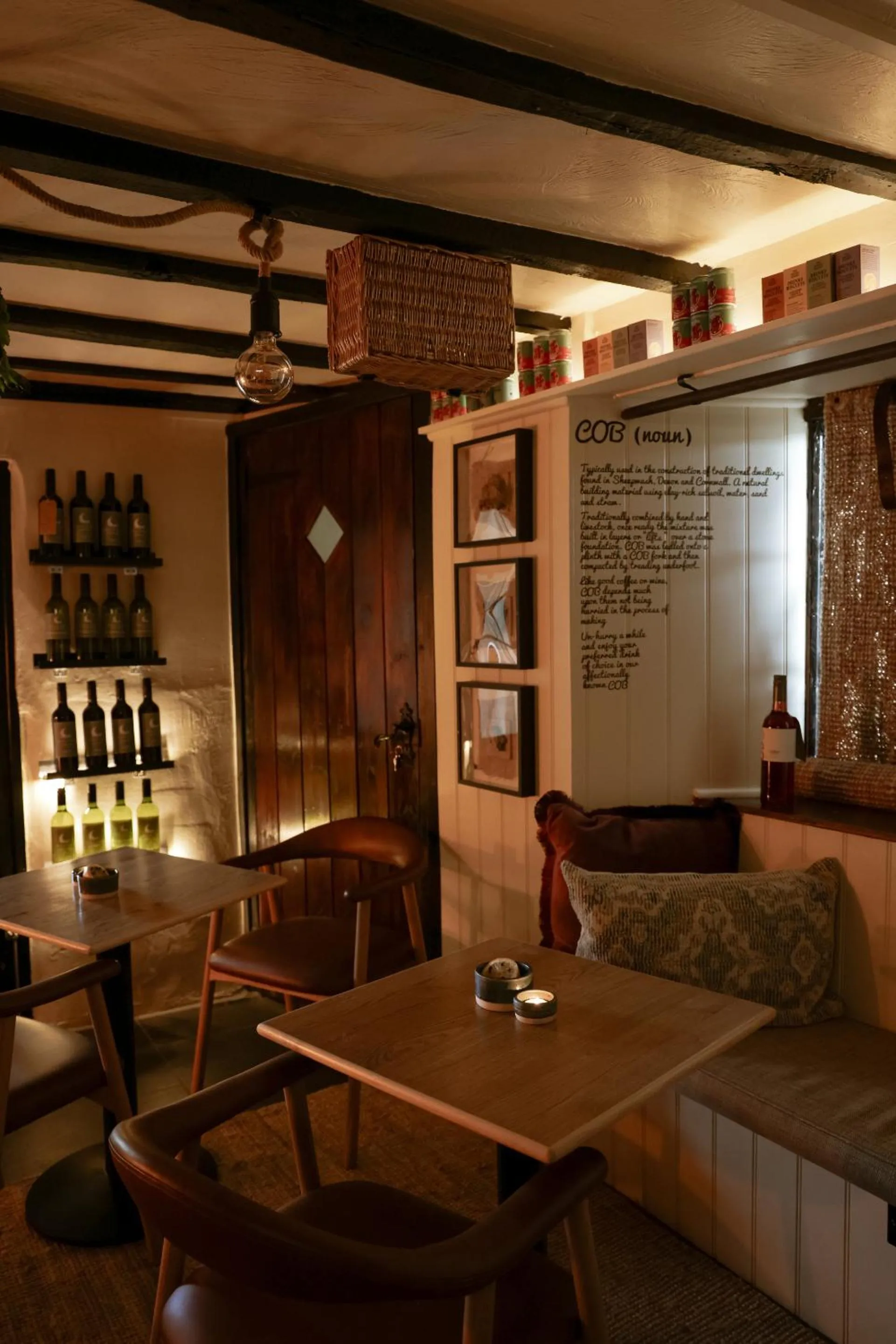 Lounge or bar in The Half Moon Inn