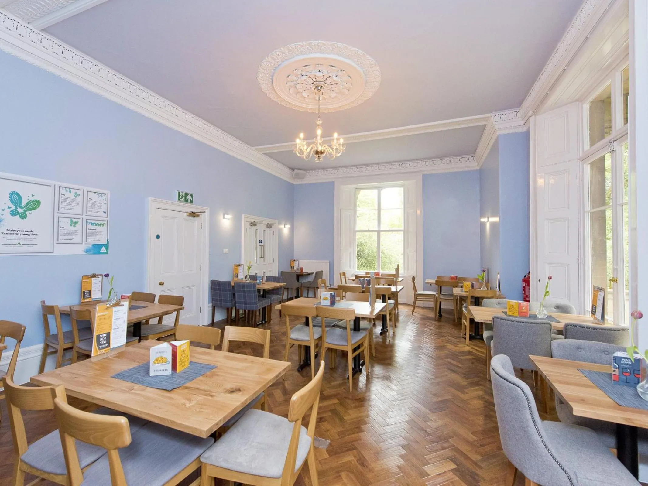 Restaurant/places to eat in YHA Bath