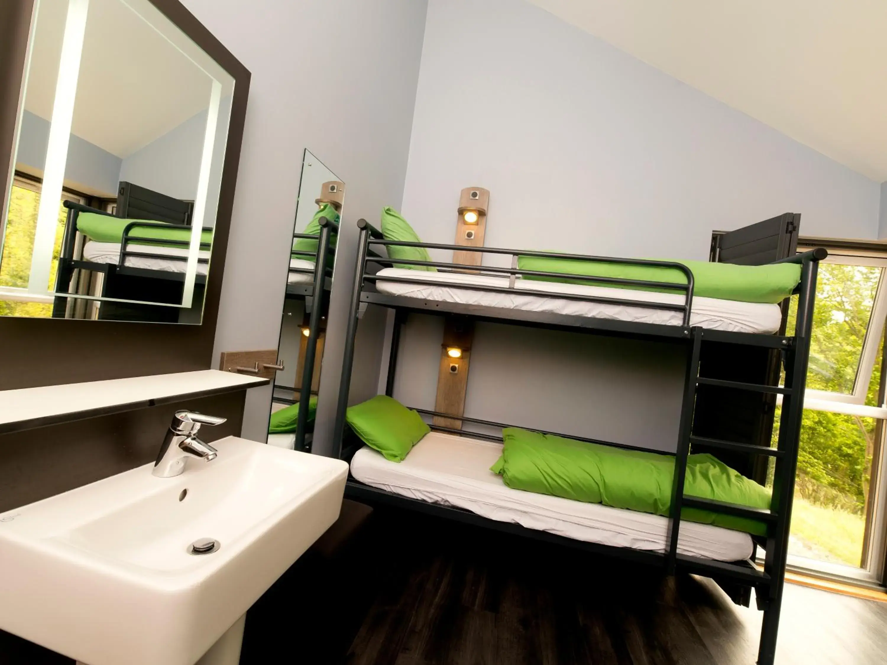 Twin Room with Shared Bathroom in YHA Boggle Hole Twin Room with Shared Bathroom in YHA Boggle Hole