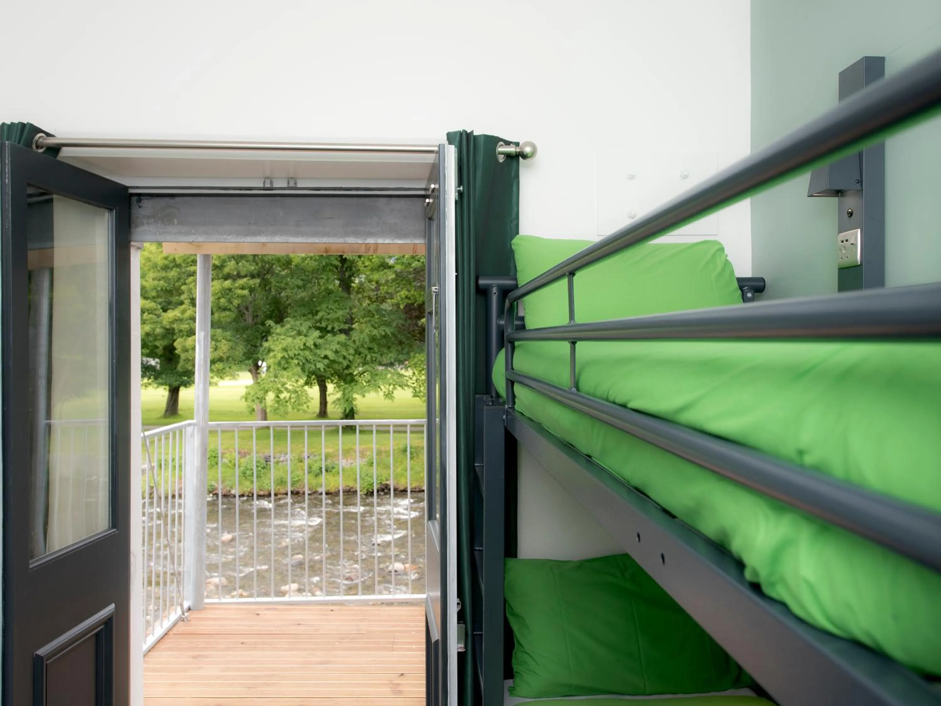 Bedroom, Bed in YHA Keswick