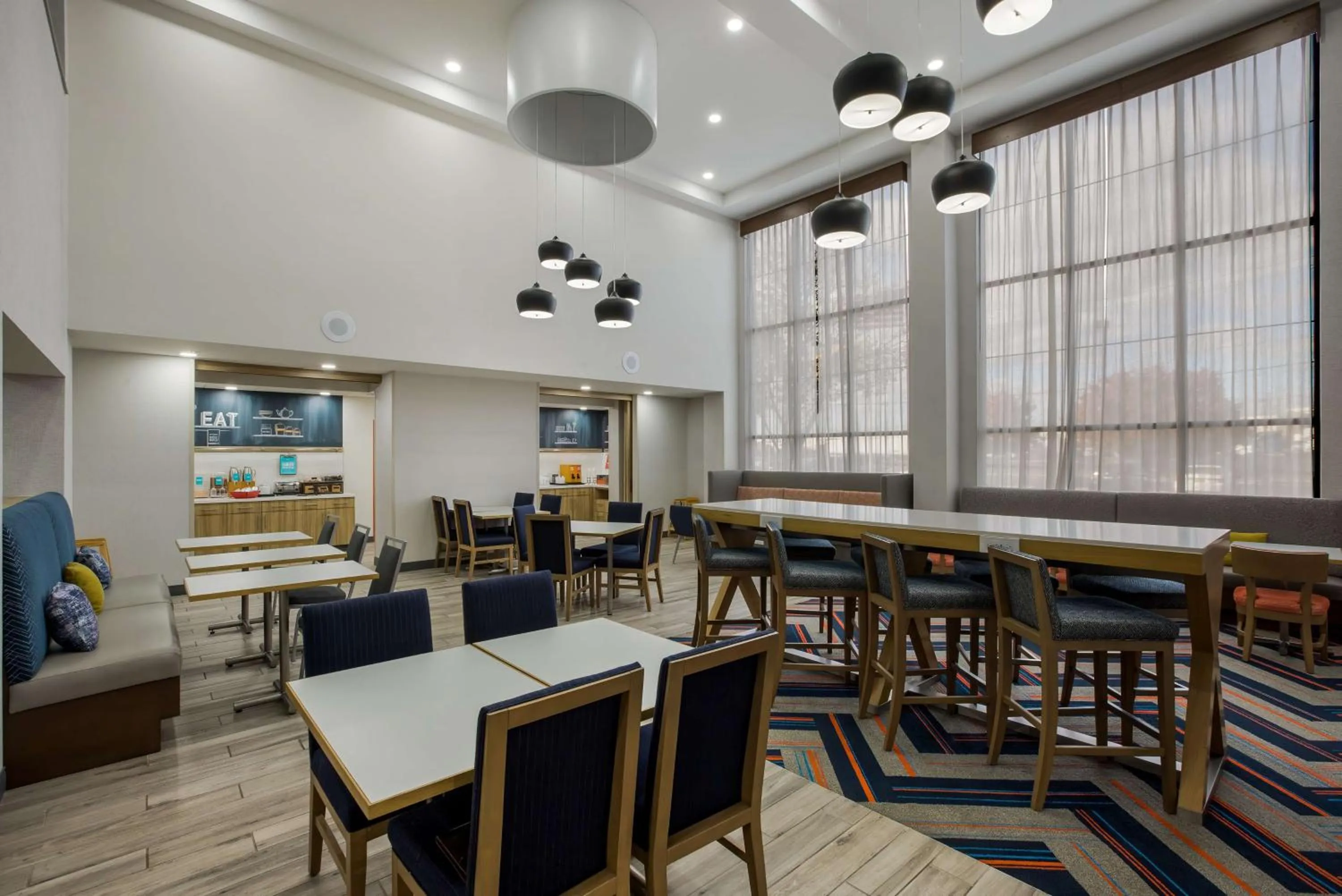 Lobby or reception in Hampton Inn Linden
