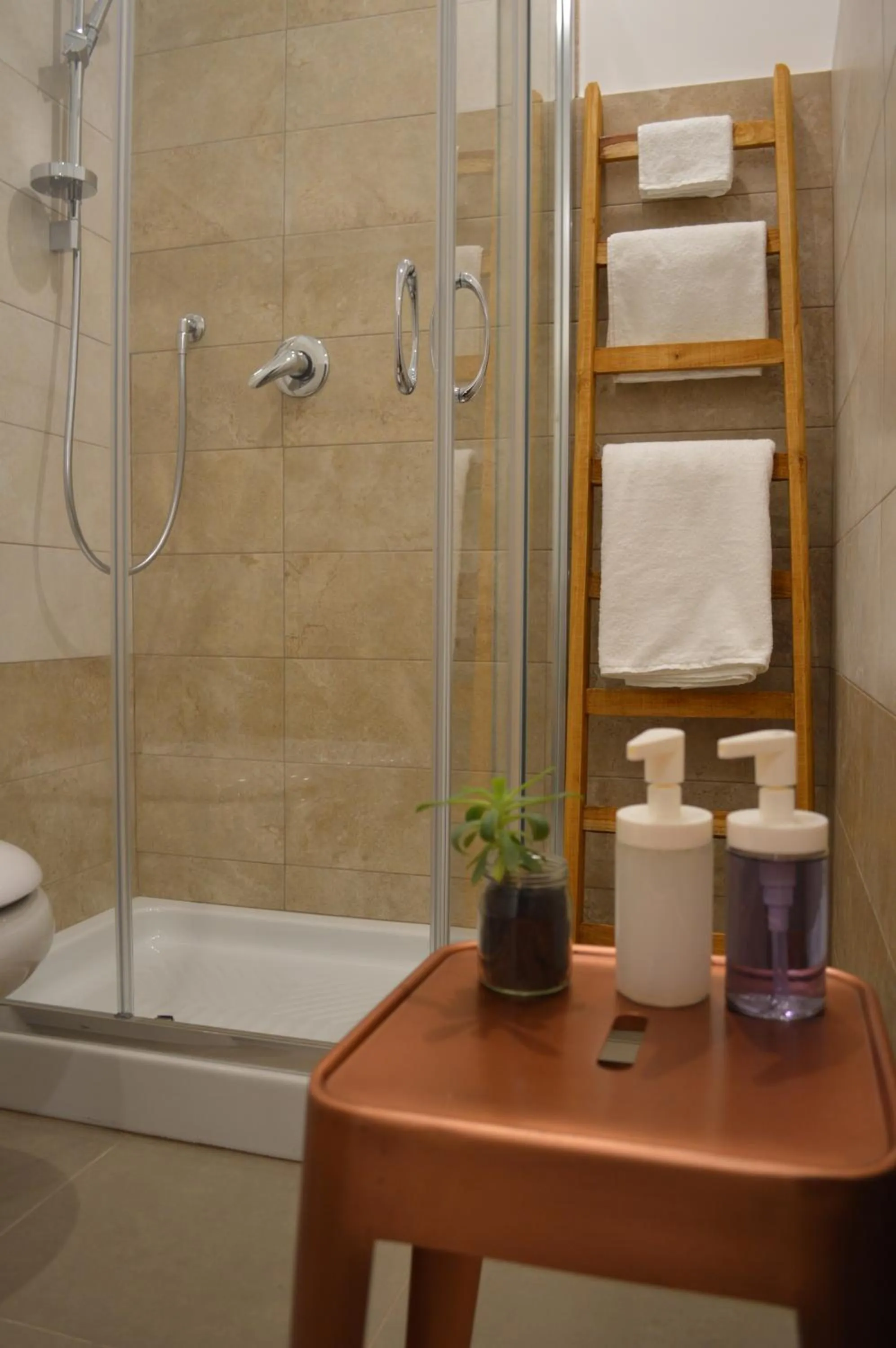 Bathroom in Bed, Book & Breakfast Landolina