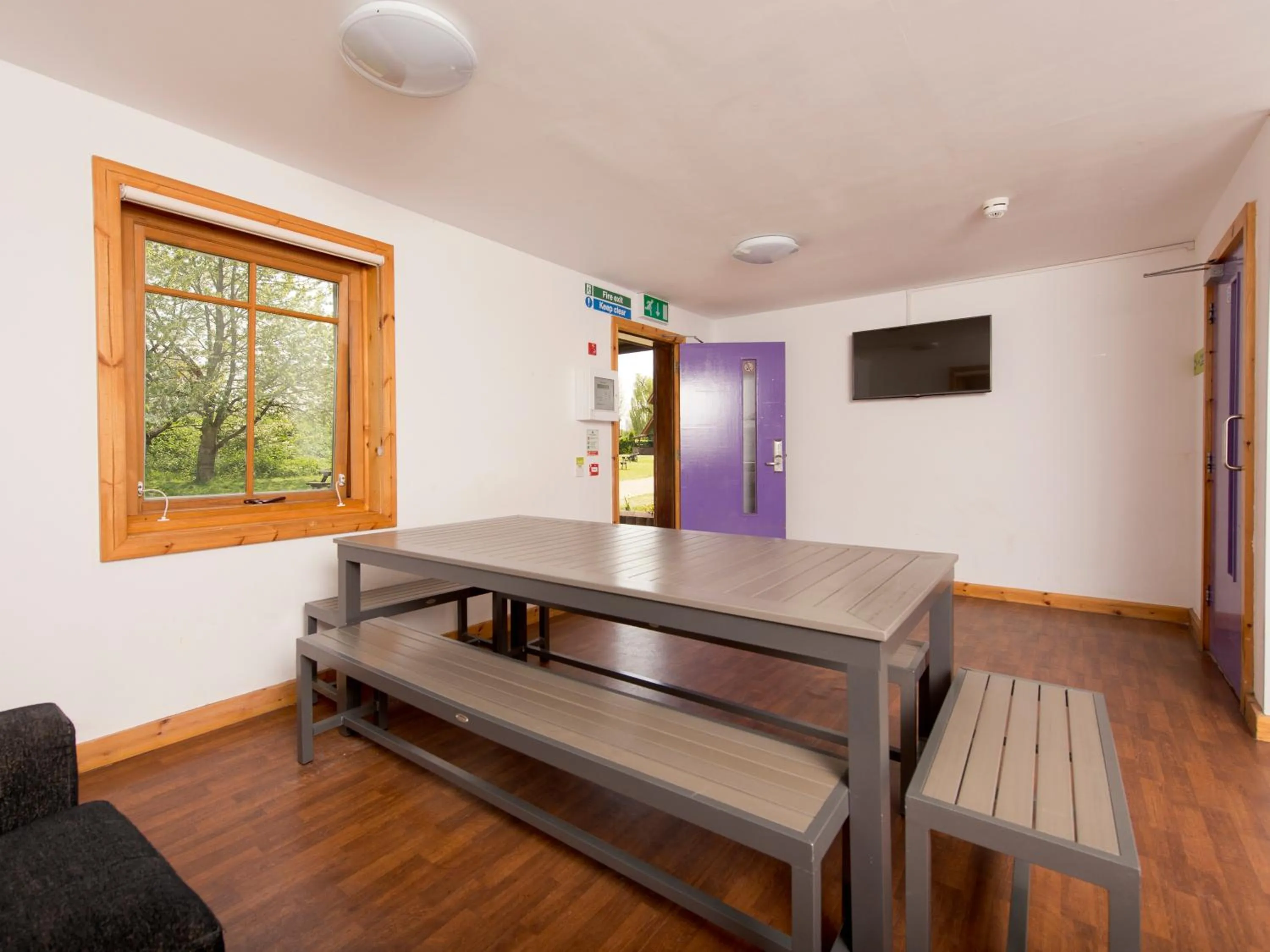 Dining area in YHA London Lee Valley