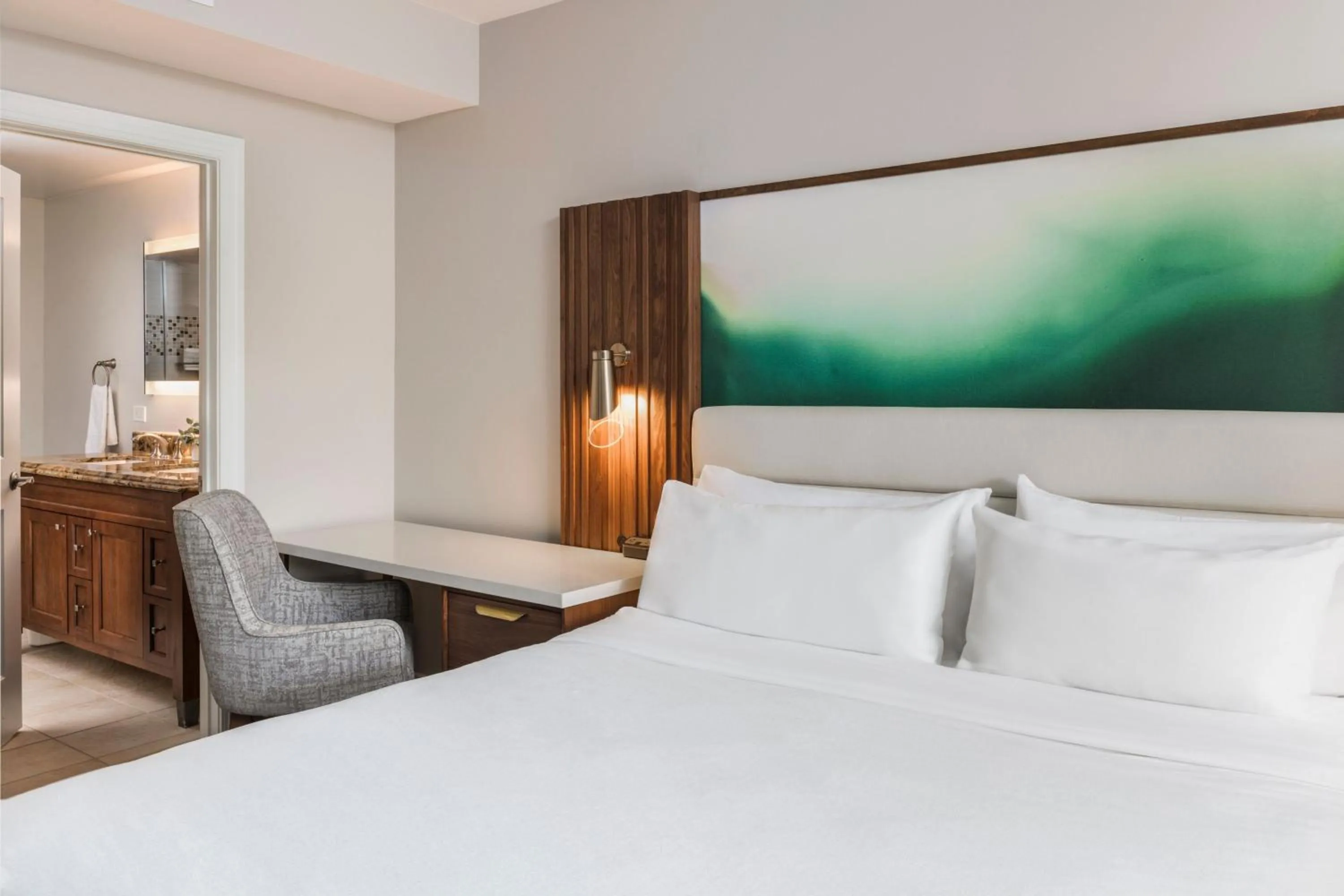 Bedroom, Bed in Marriott's Lakeshore Reserve