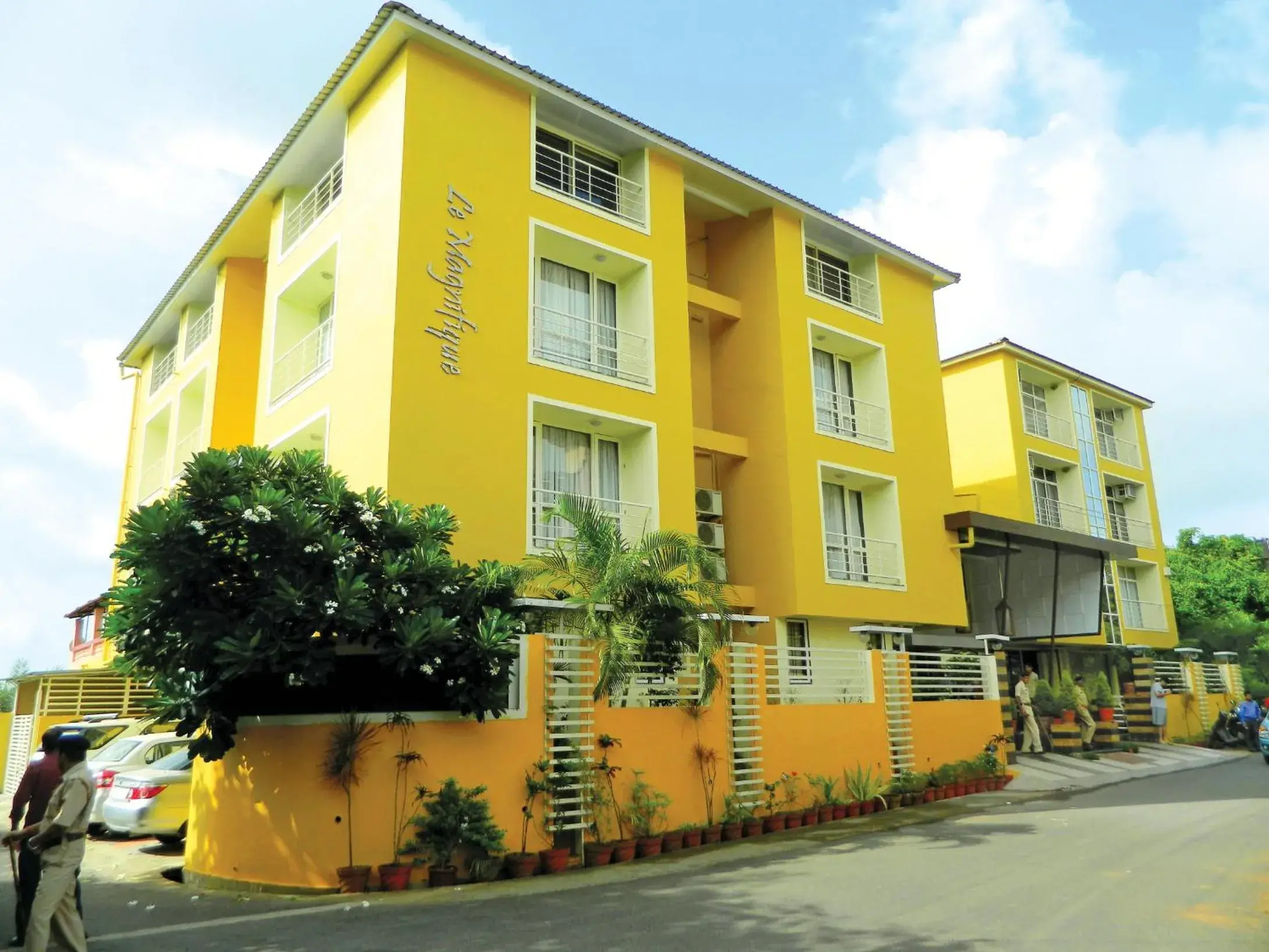 Le Magnifique Le Magnifique