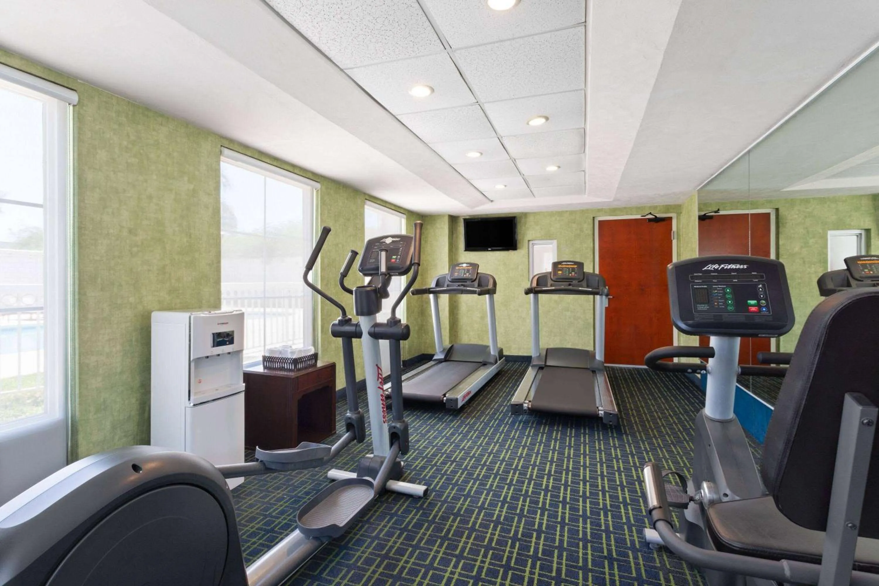 Fitness centre/facilities in Wyndham Garden Monterrey Aeropuerto
