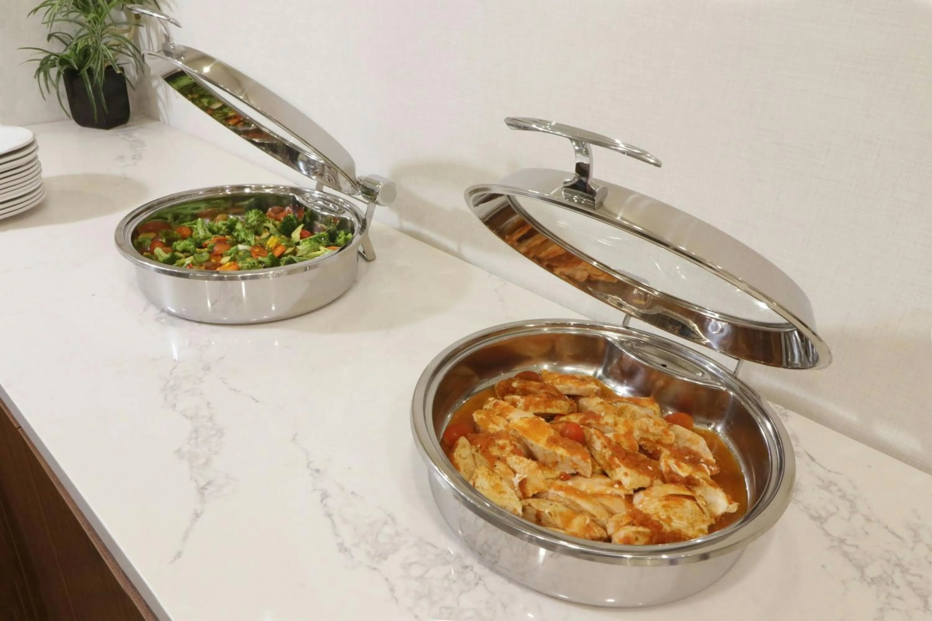 Breakfast in Courtyard Monterrey Airport