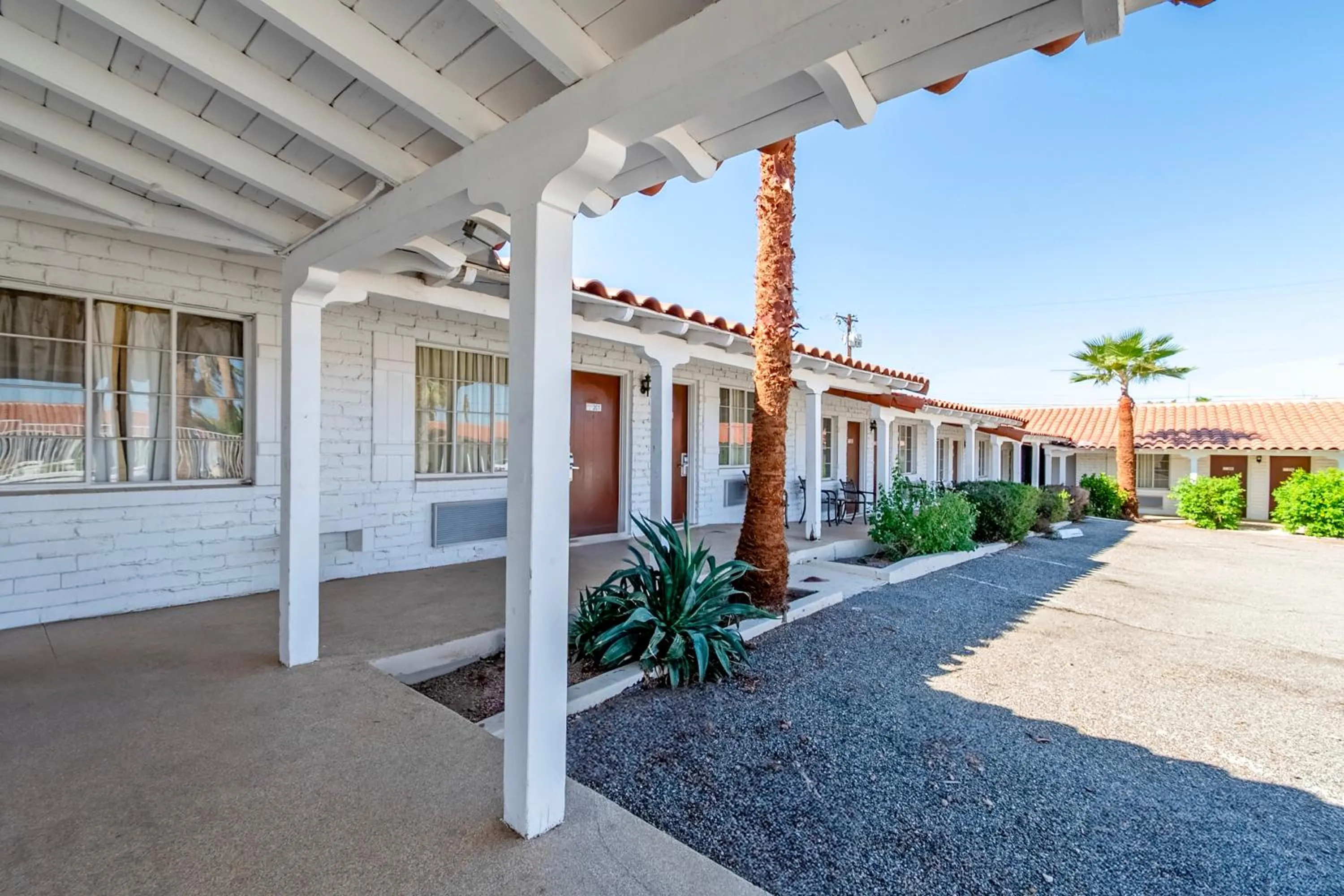 Lobby or reception in Historic Coronado Motor Hotel by OYO