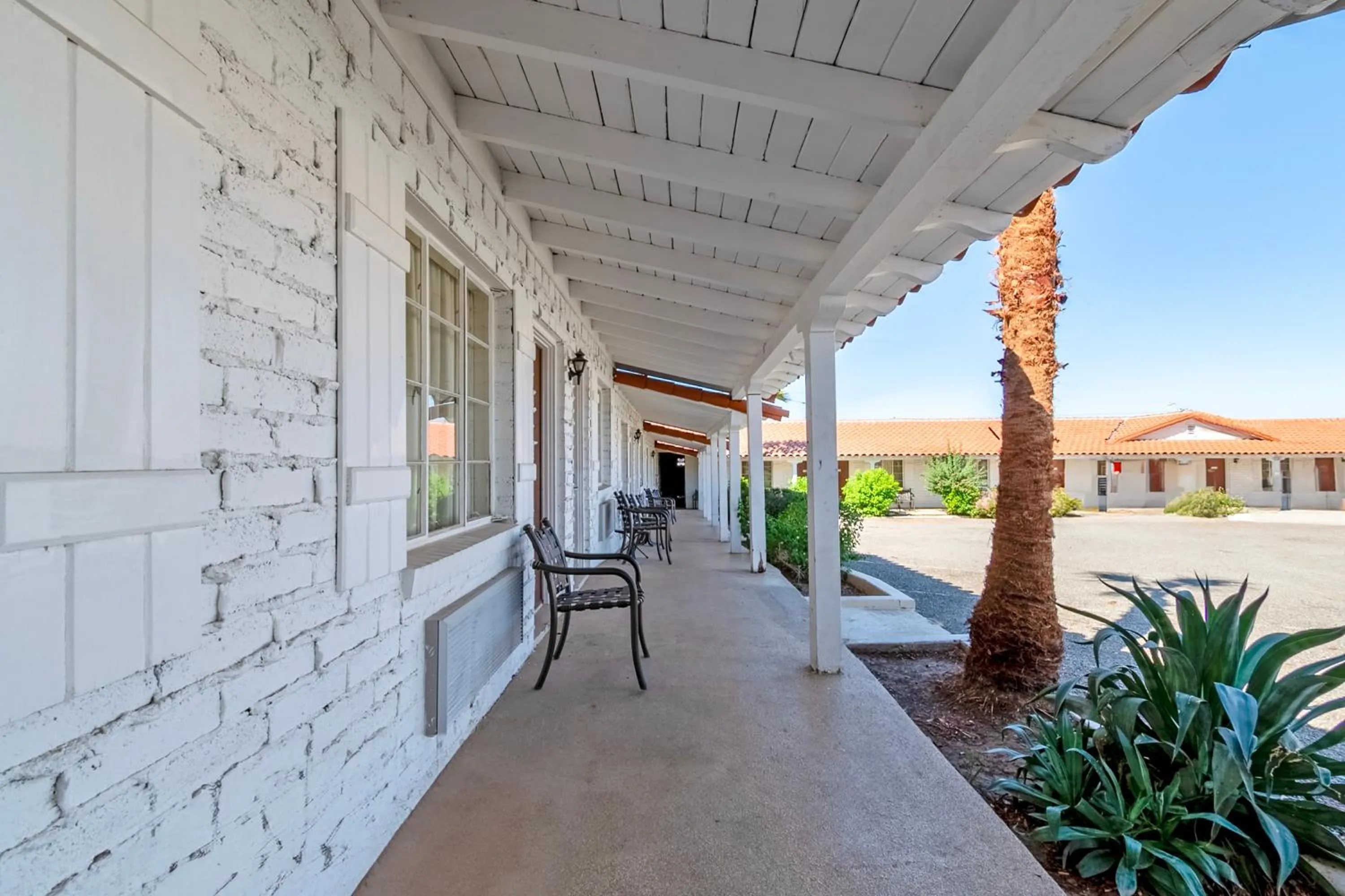 Lobby or reception in Historic Coronado Motor Hotel by OYO