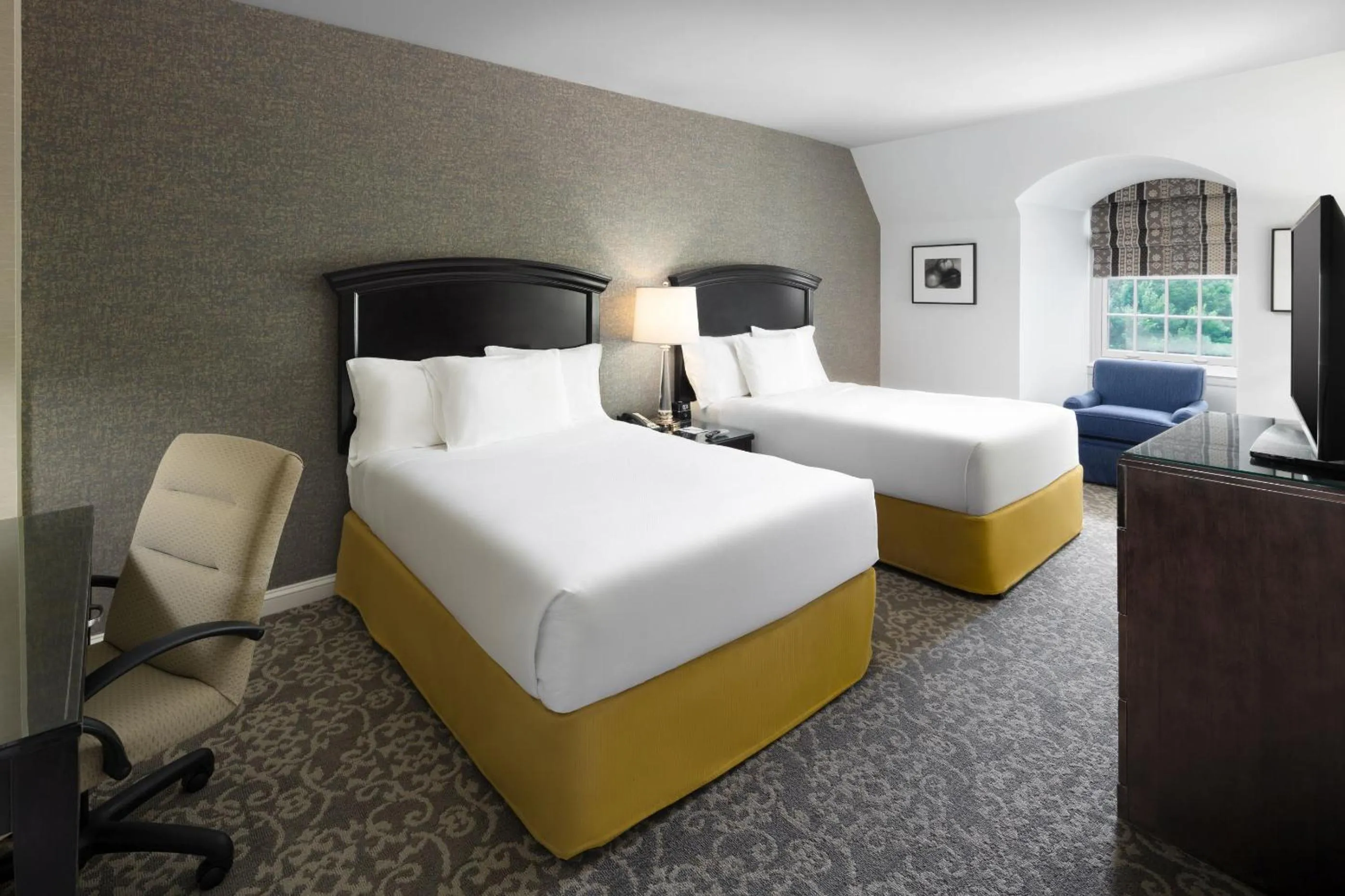 Bedroom in Andover Inn