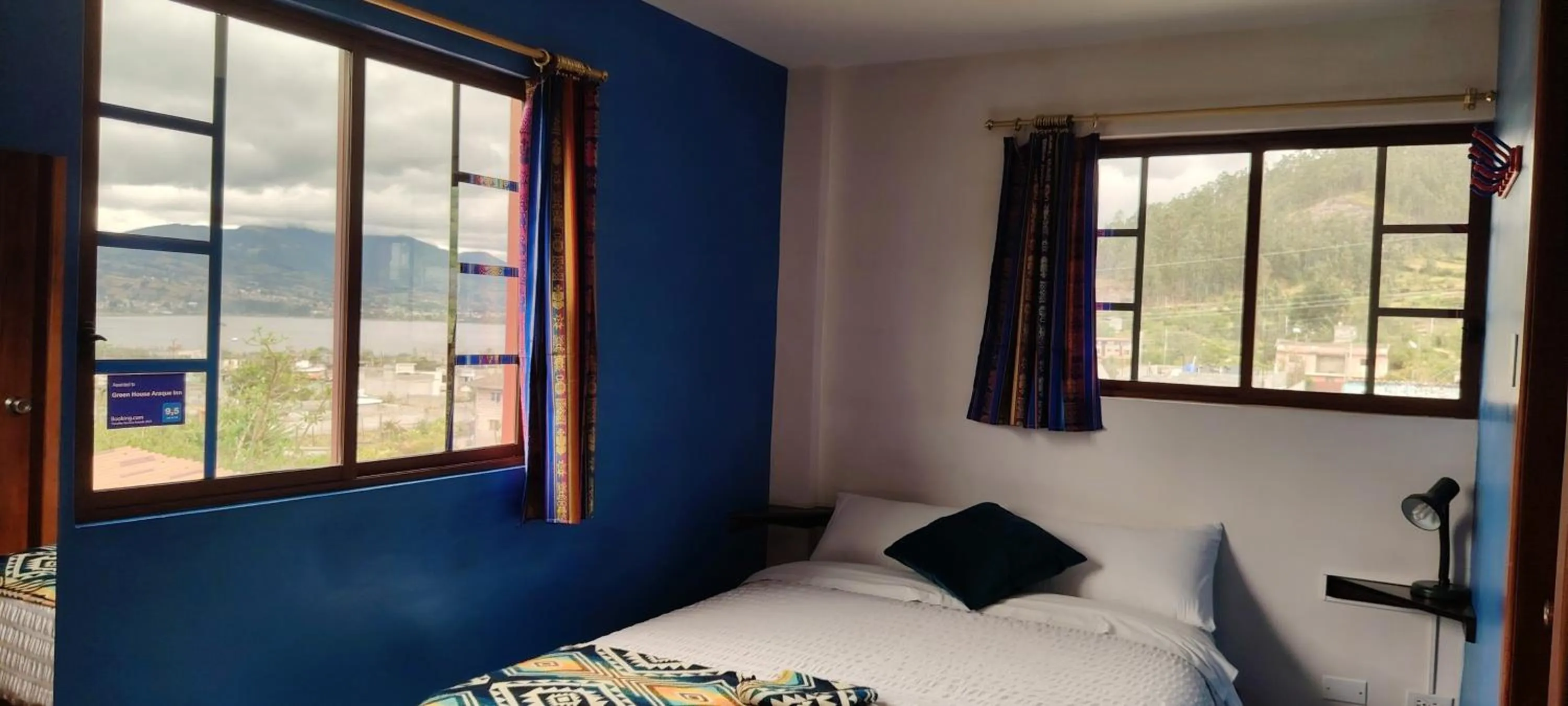 Lake view, Bed in Green House Araque Inn