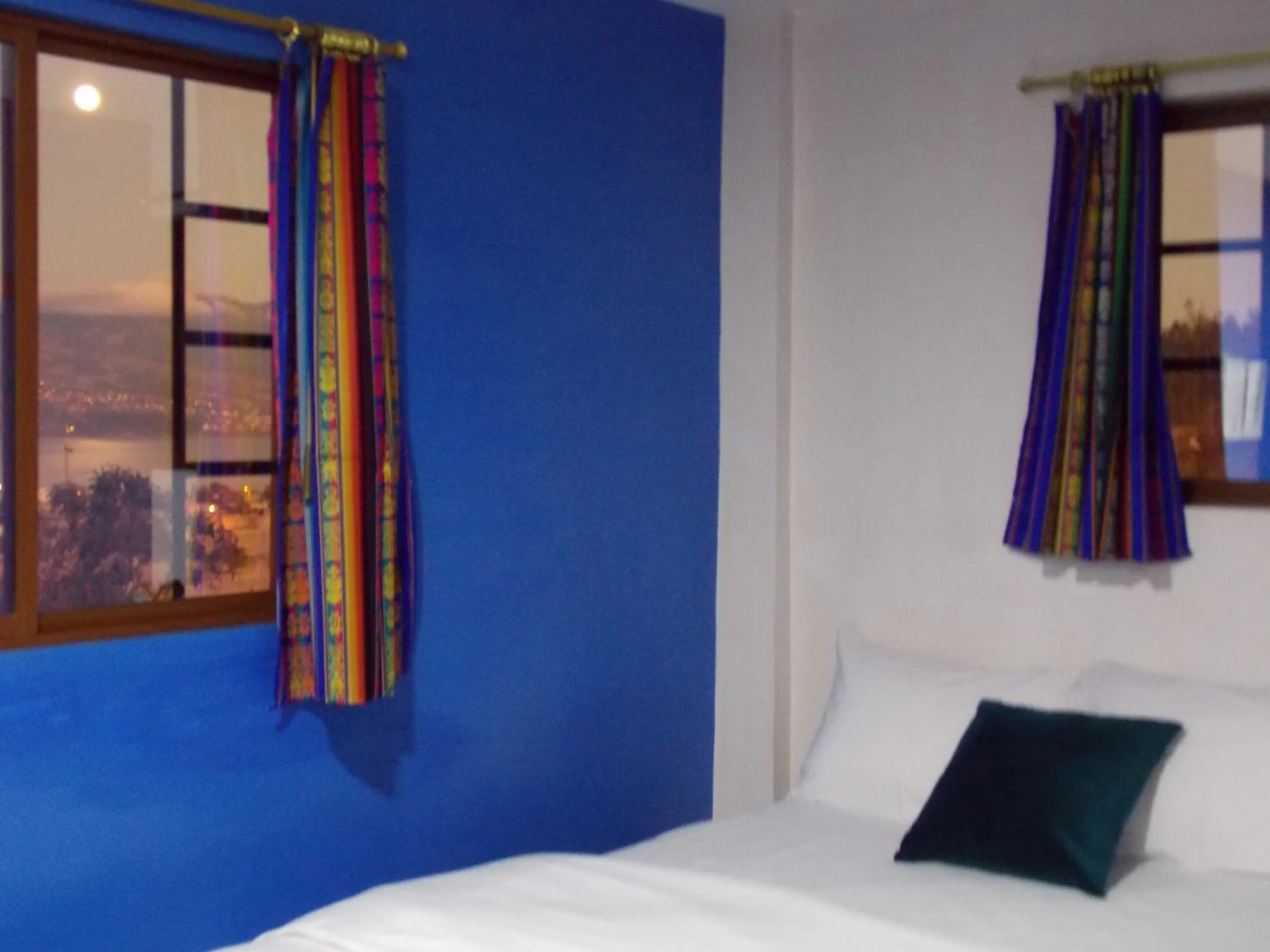 Lake view, Bed in Green House Araque Inn