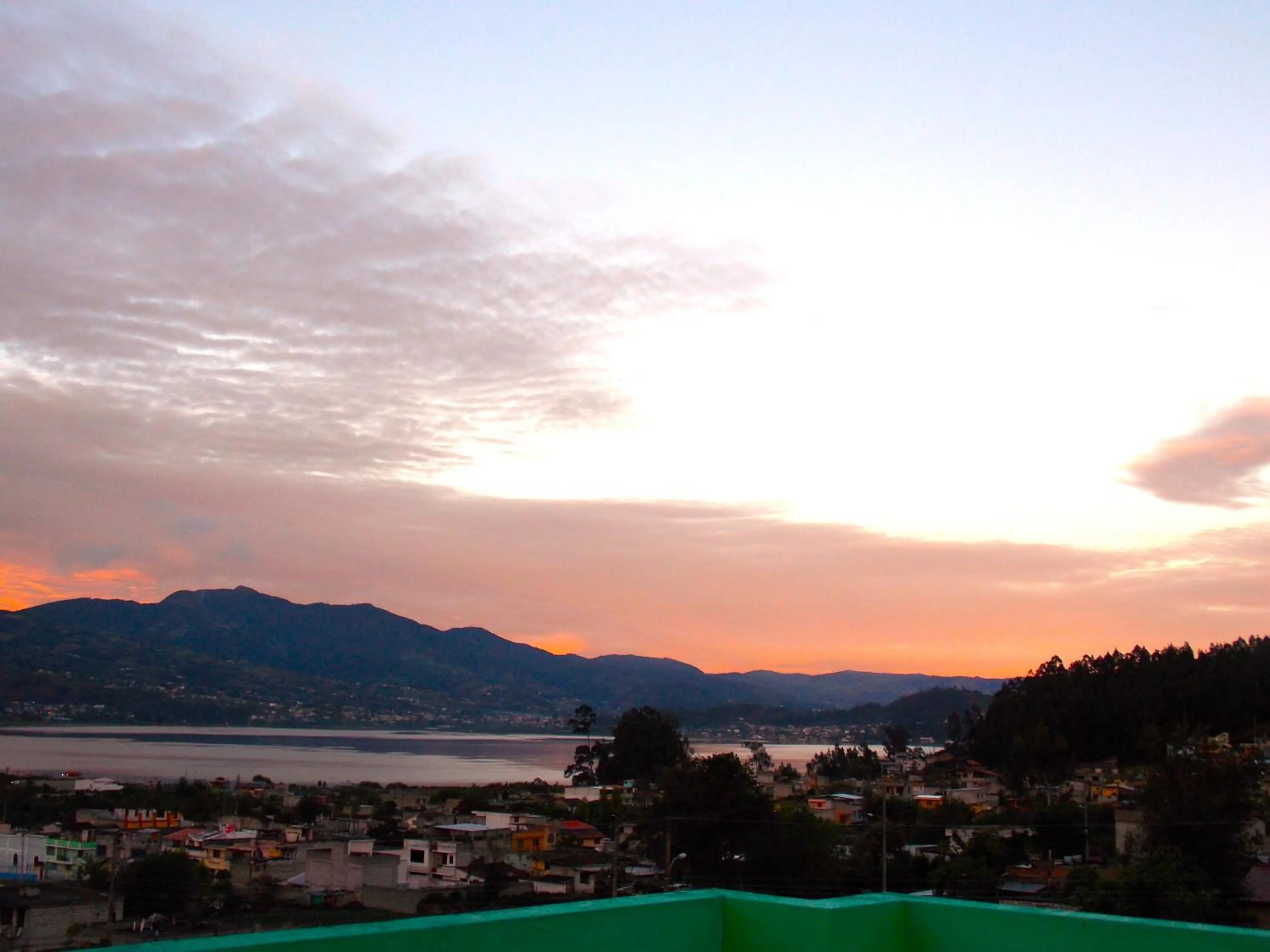 Sunset in Green House Araque Inn