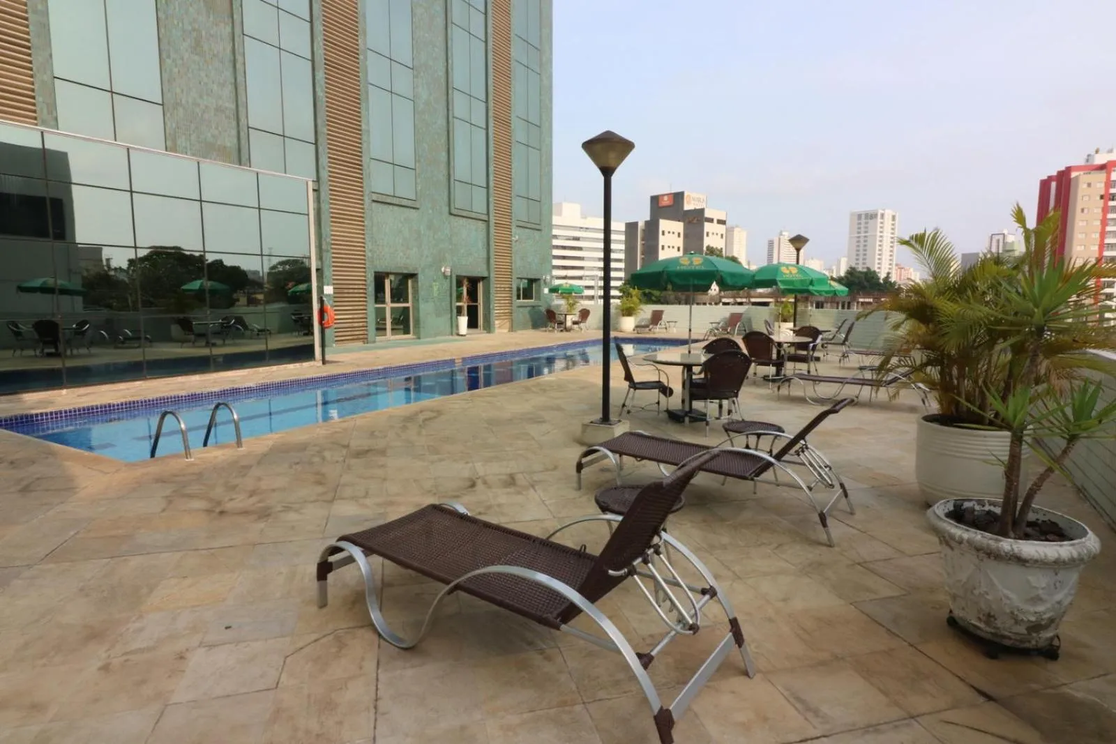 Balcony/Terrace in Hotel Nacional Inn São José dos Campos