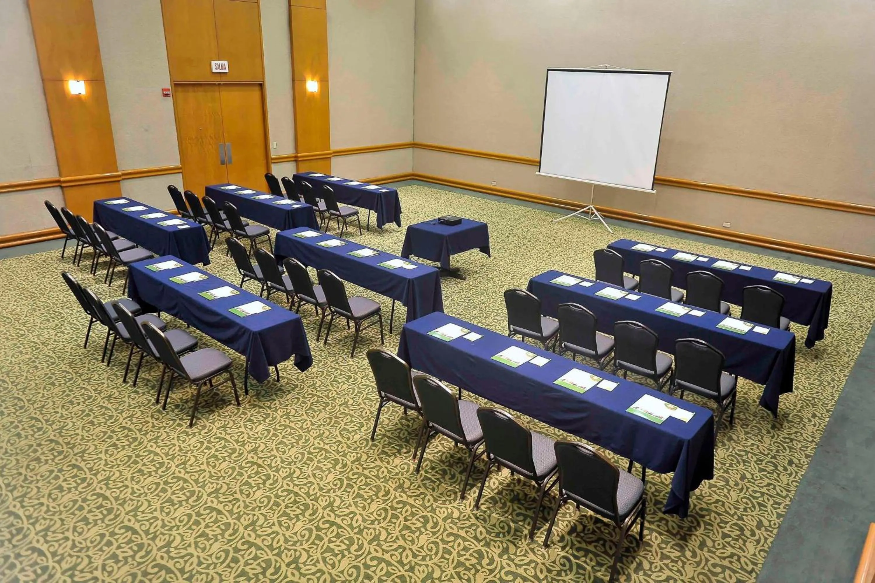 Meeting/conference room in Courtyard Monterrey San Jeronimo