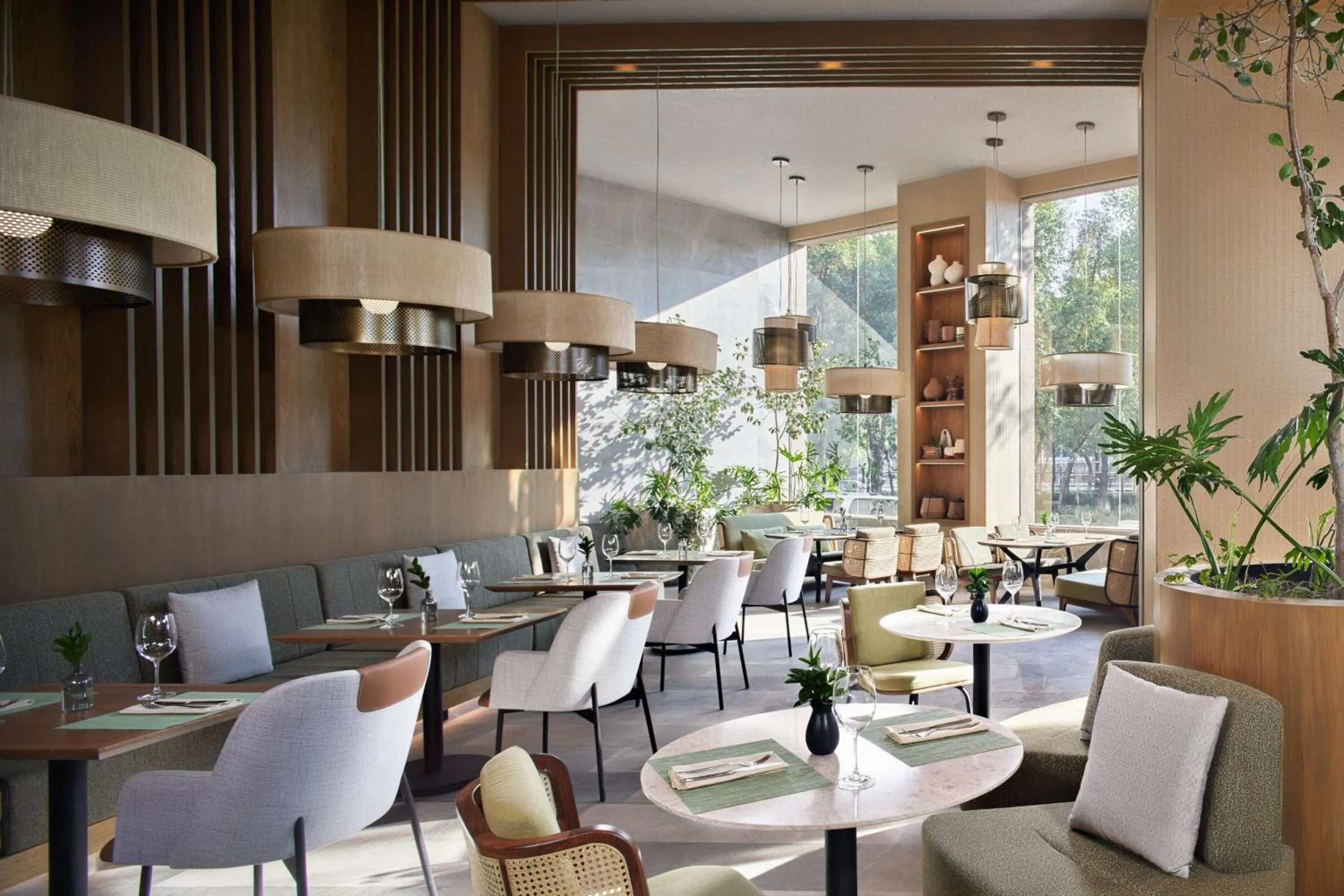 Restaurant/places to eat in JW Marriott Hotel Mexico City Polanco