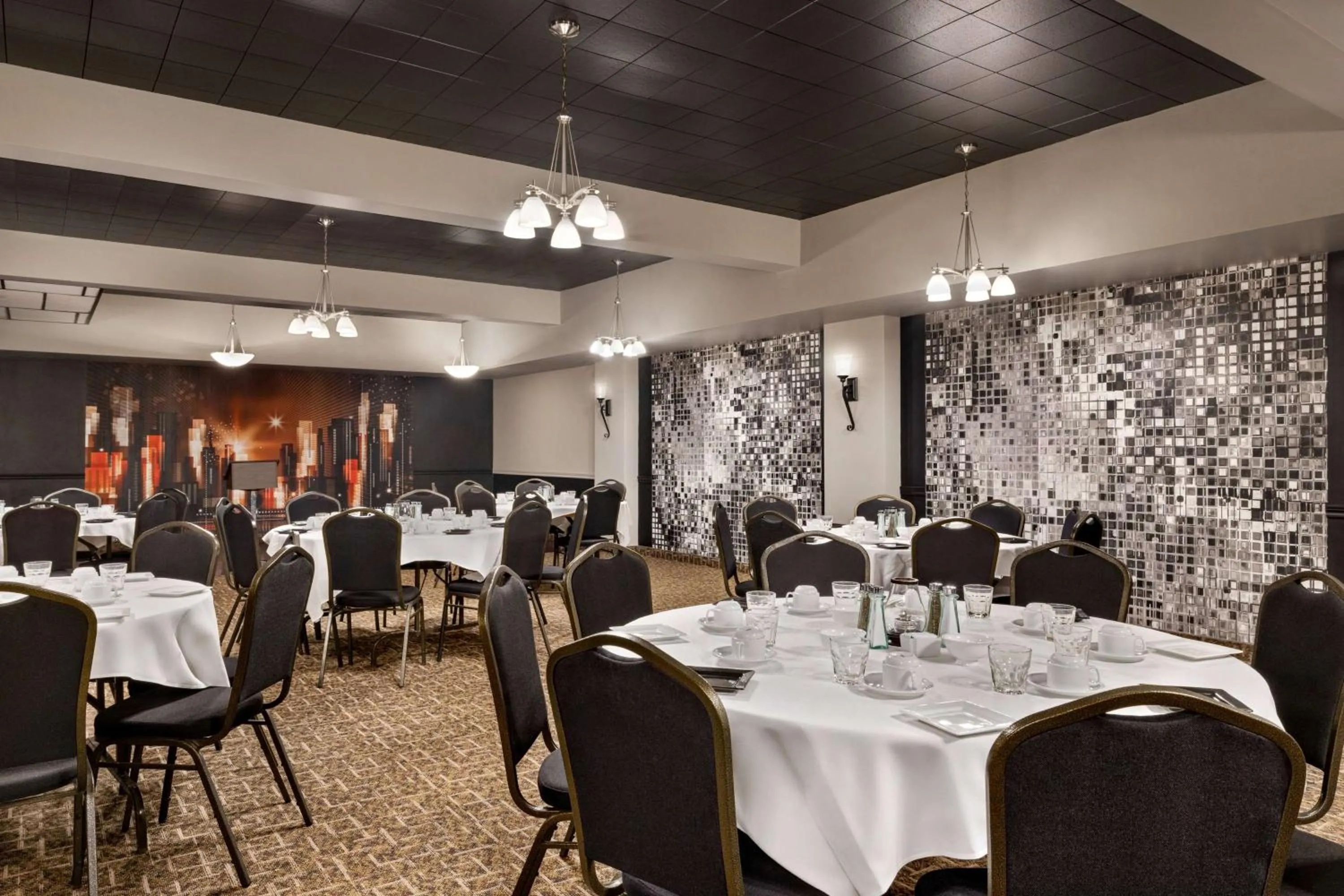 Meeting/conference room in Super 8 by Wyndham Sarnia ON