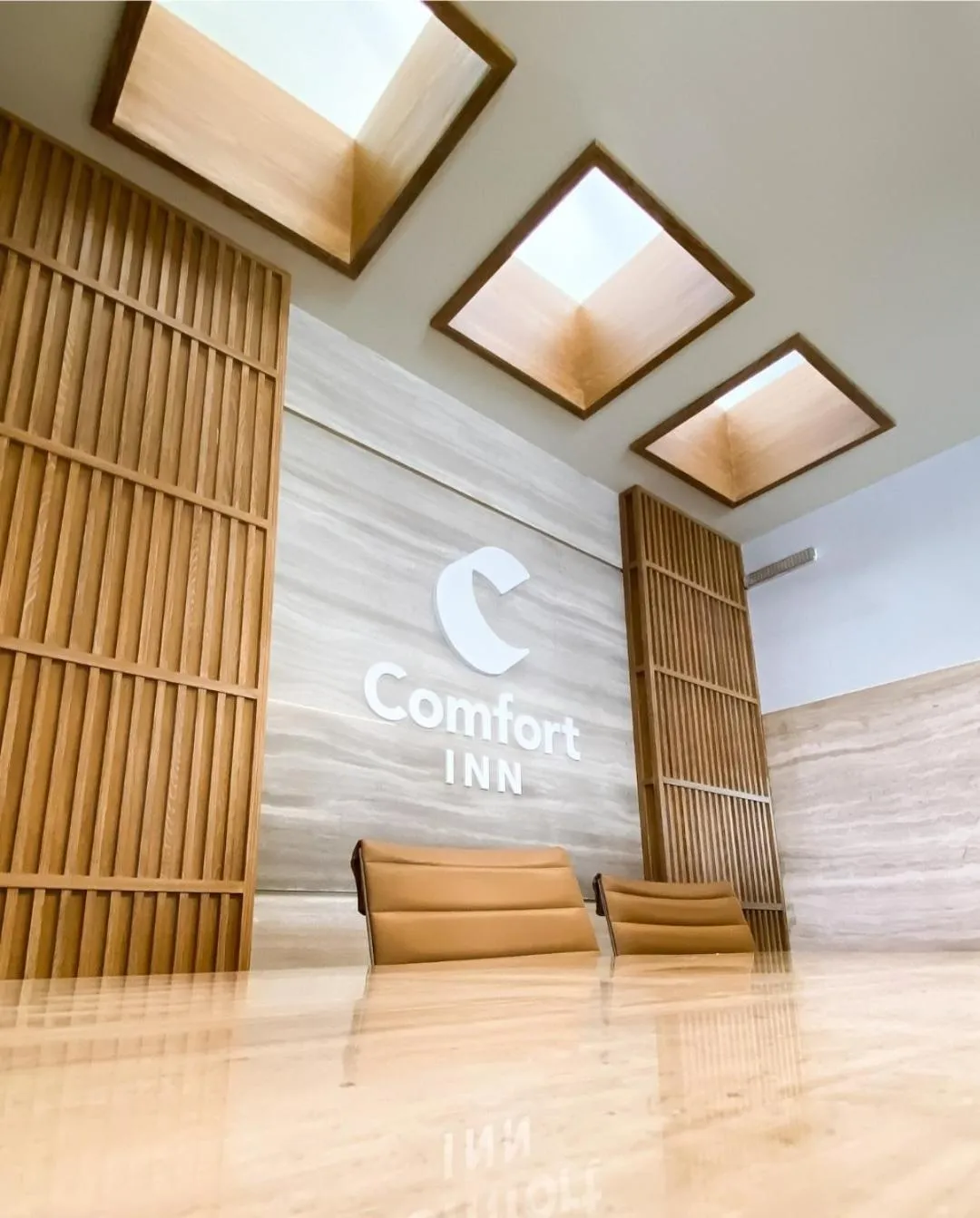 Property building in Comfort Inn Tampico