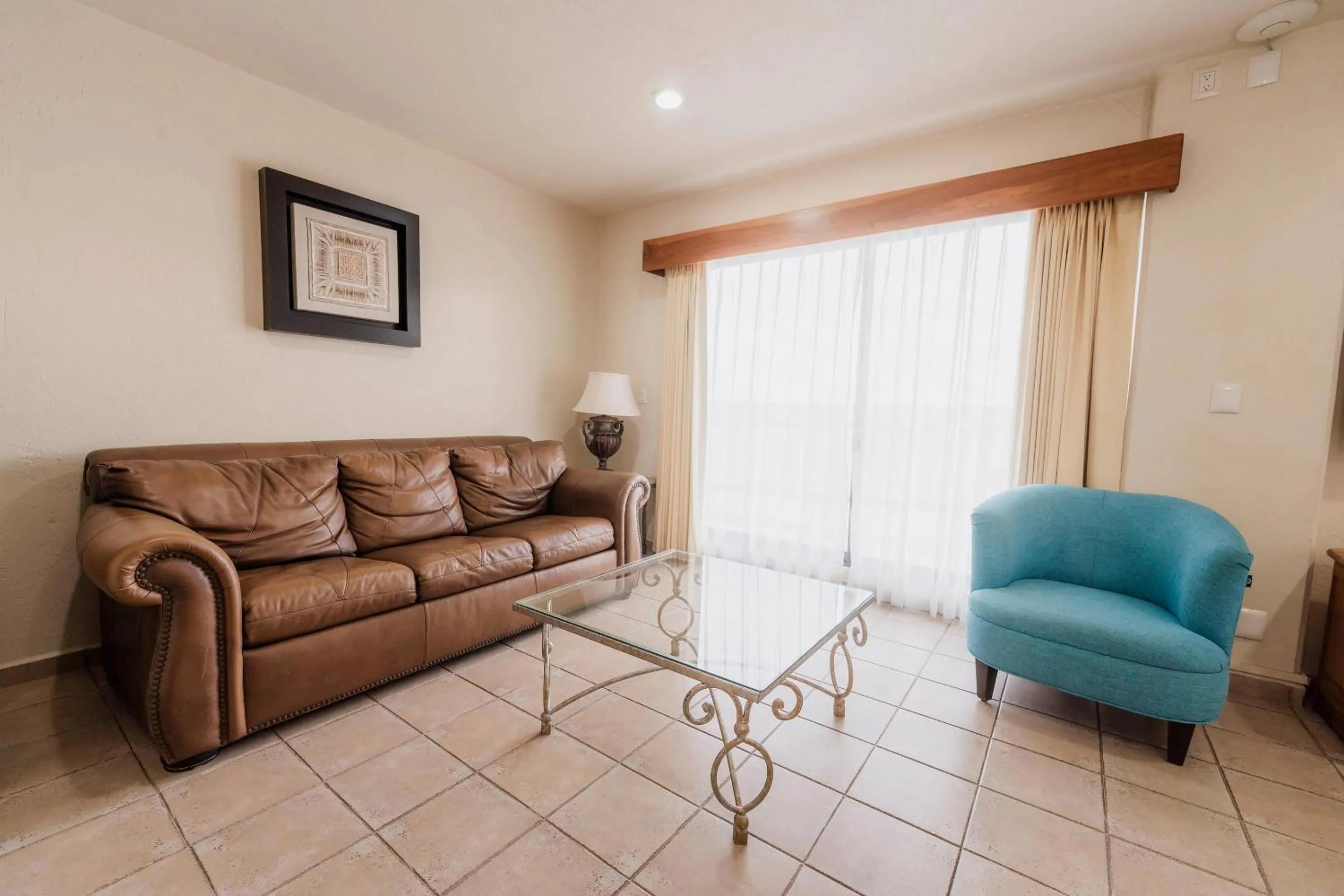 Bedroom in Comfort Inn Tampico