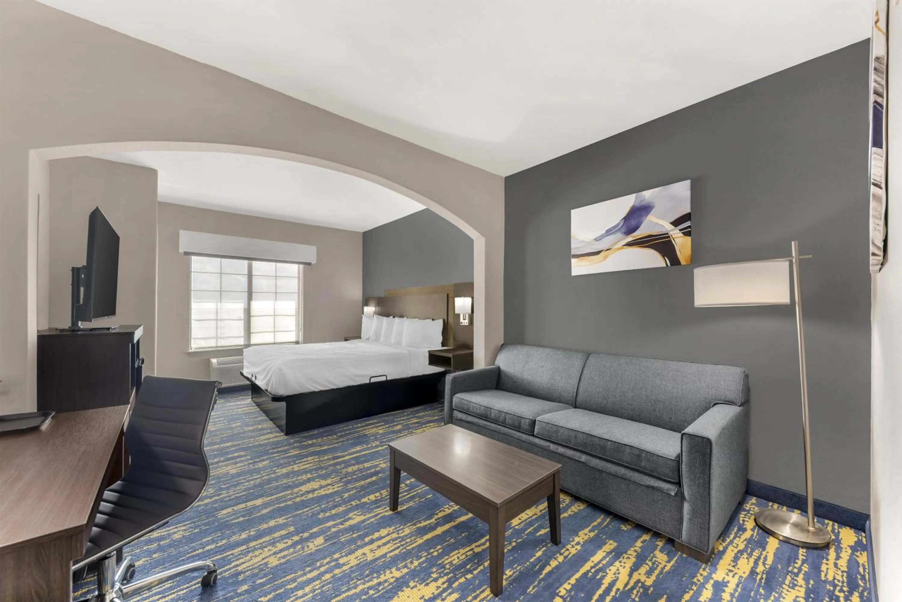 Bedroom, Bed in Best Western Sea World - Lackland AFB NW Hotel & Suites