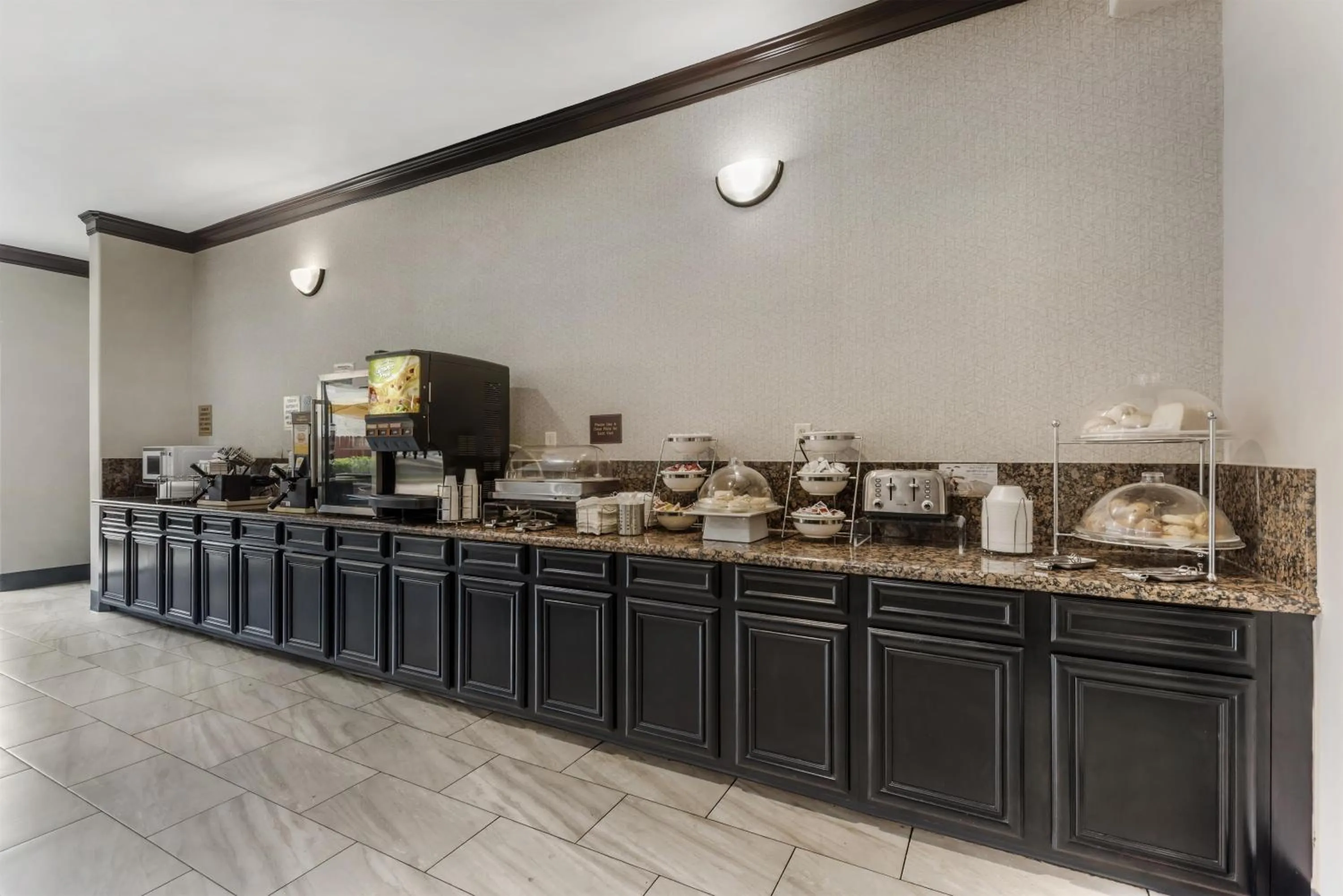 Breakfast in Best Western Sea World - Lackland AFB NW Hotel & Suites