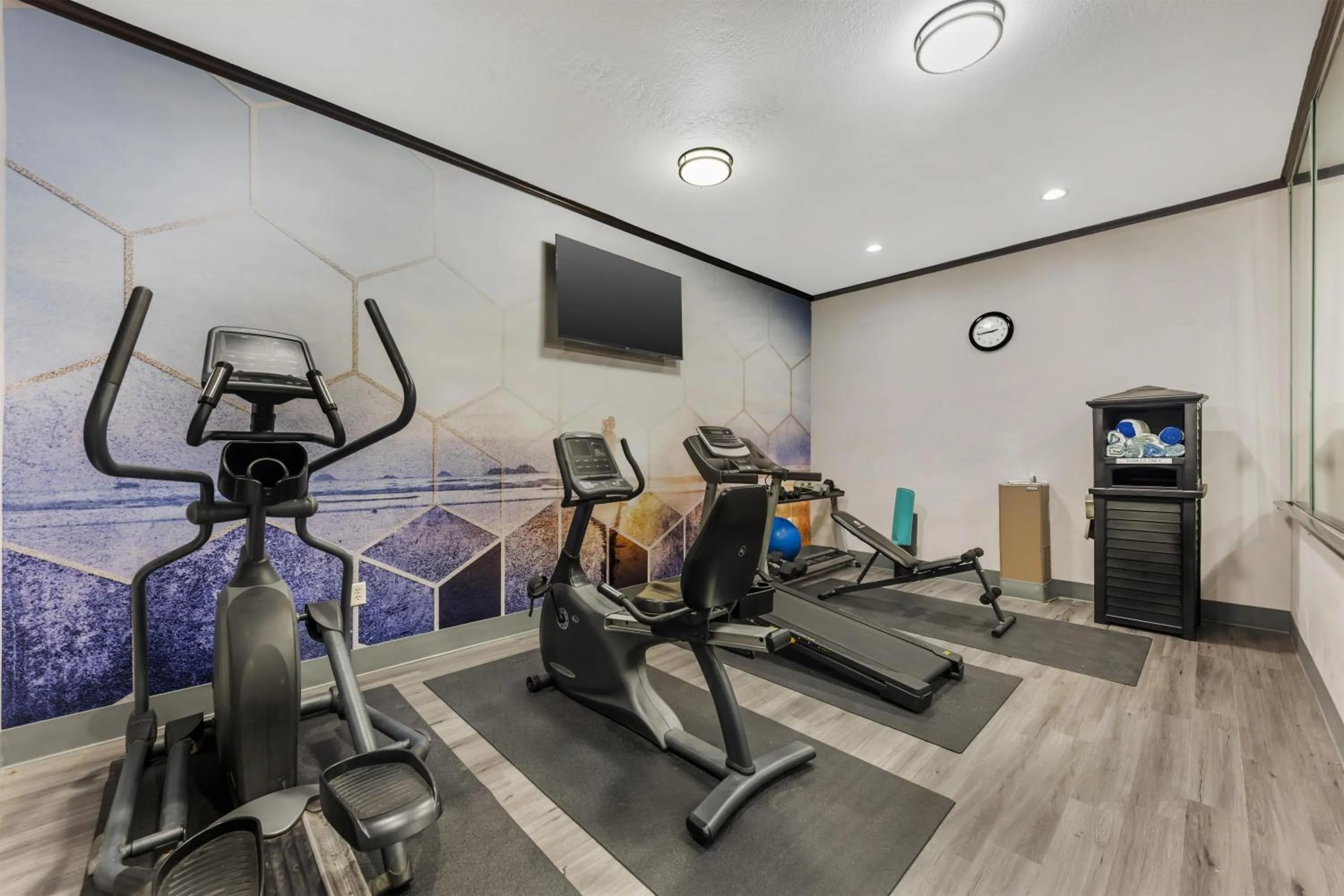 Fitness centre/facilities in Best Western Sea World - Lackland AFB NW Hotel & Suites
