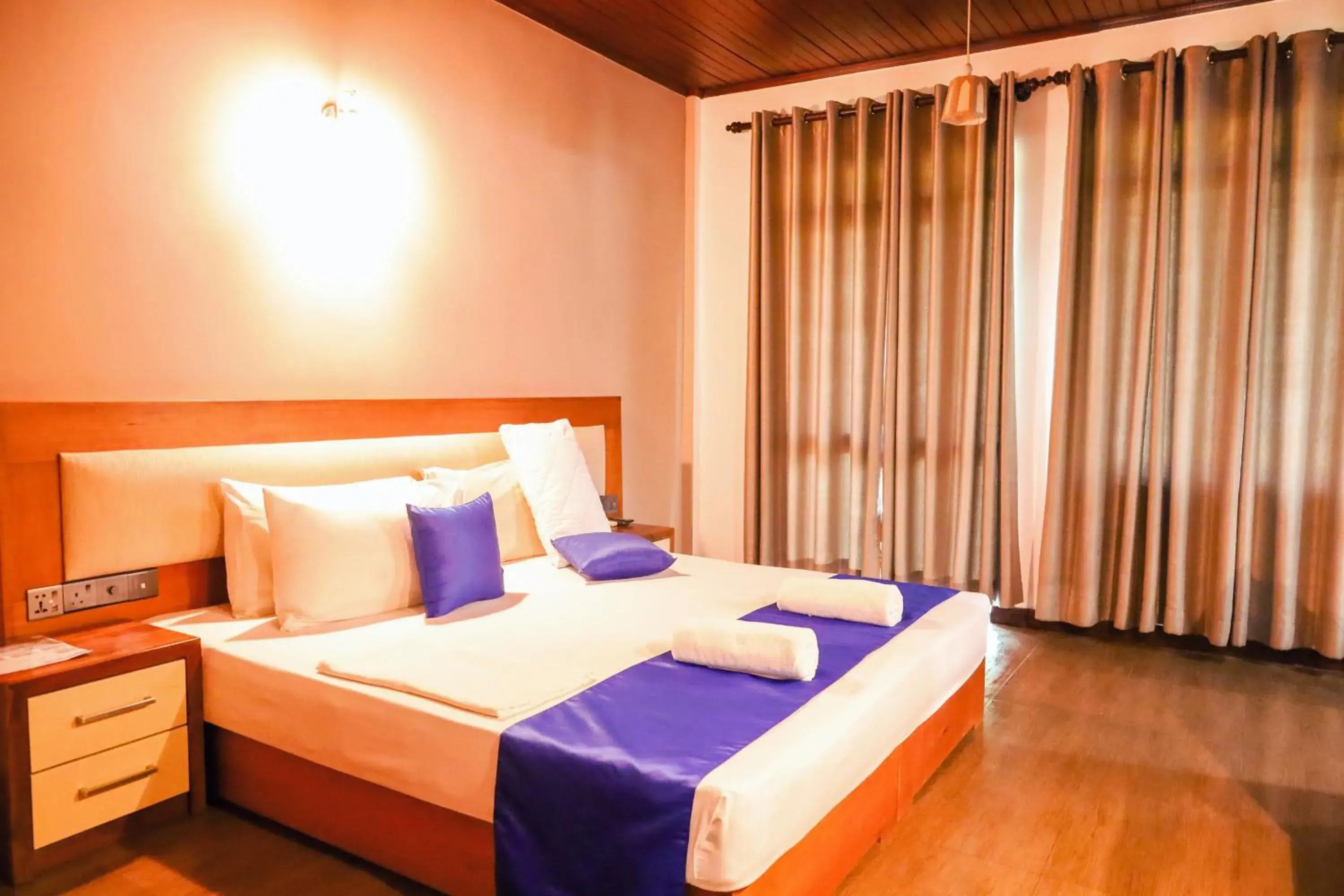 Superior Double Room - single occupancy in Hotel Elephant Bay Superior Double Room - single occupancy in Hotel Elephant Bay