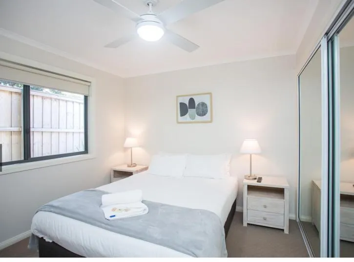 Bed in Thou Walla Sunset Retreat