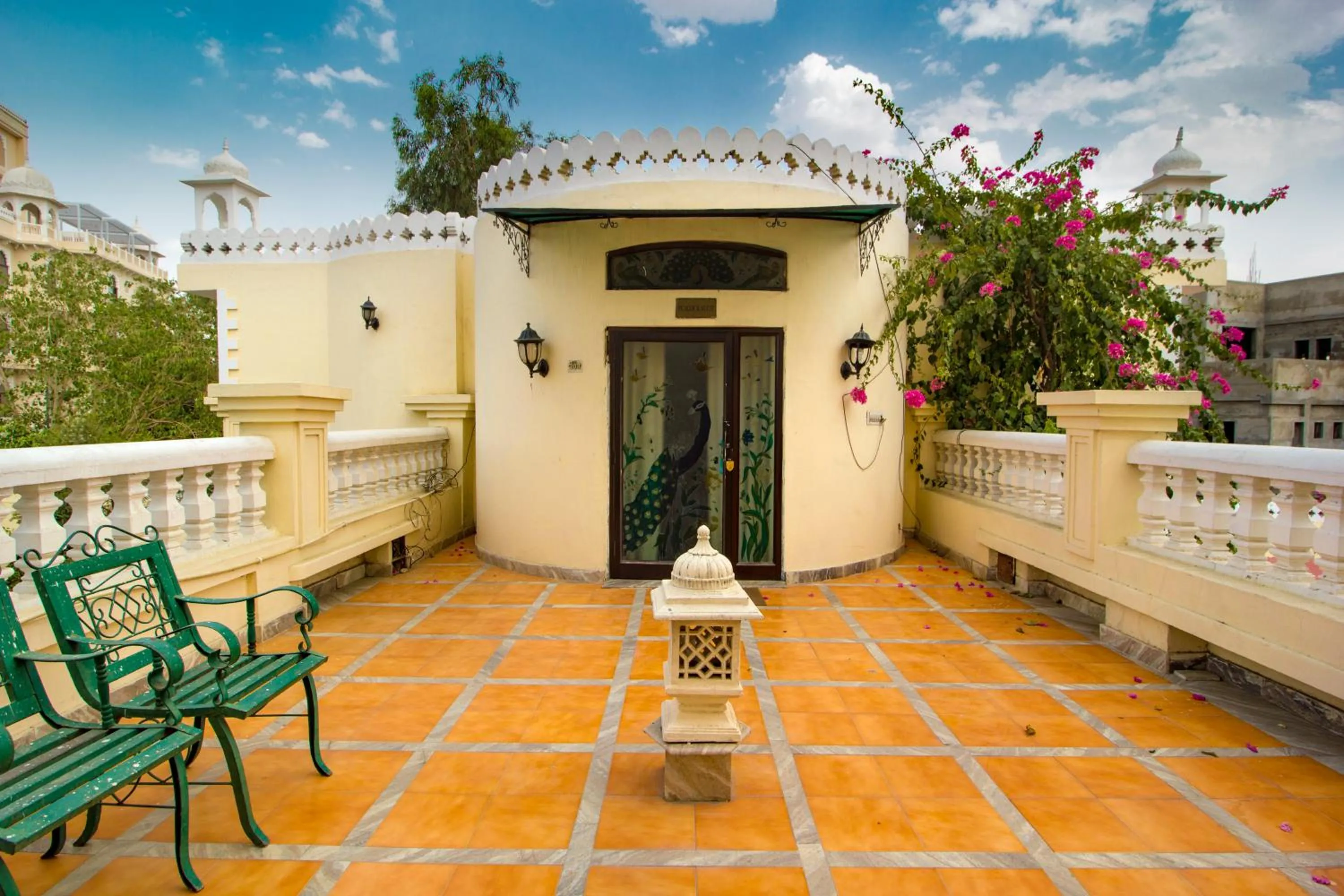 Balcony/Terrace in Hotel Sugan Niwas Palace