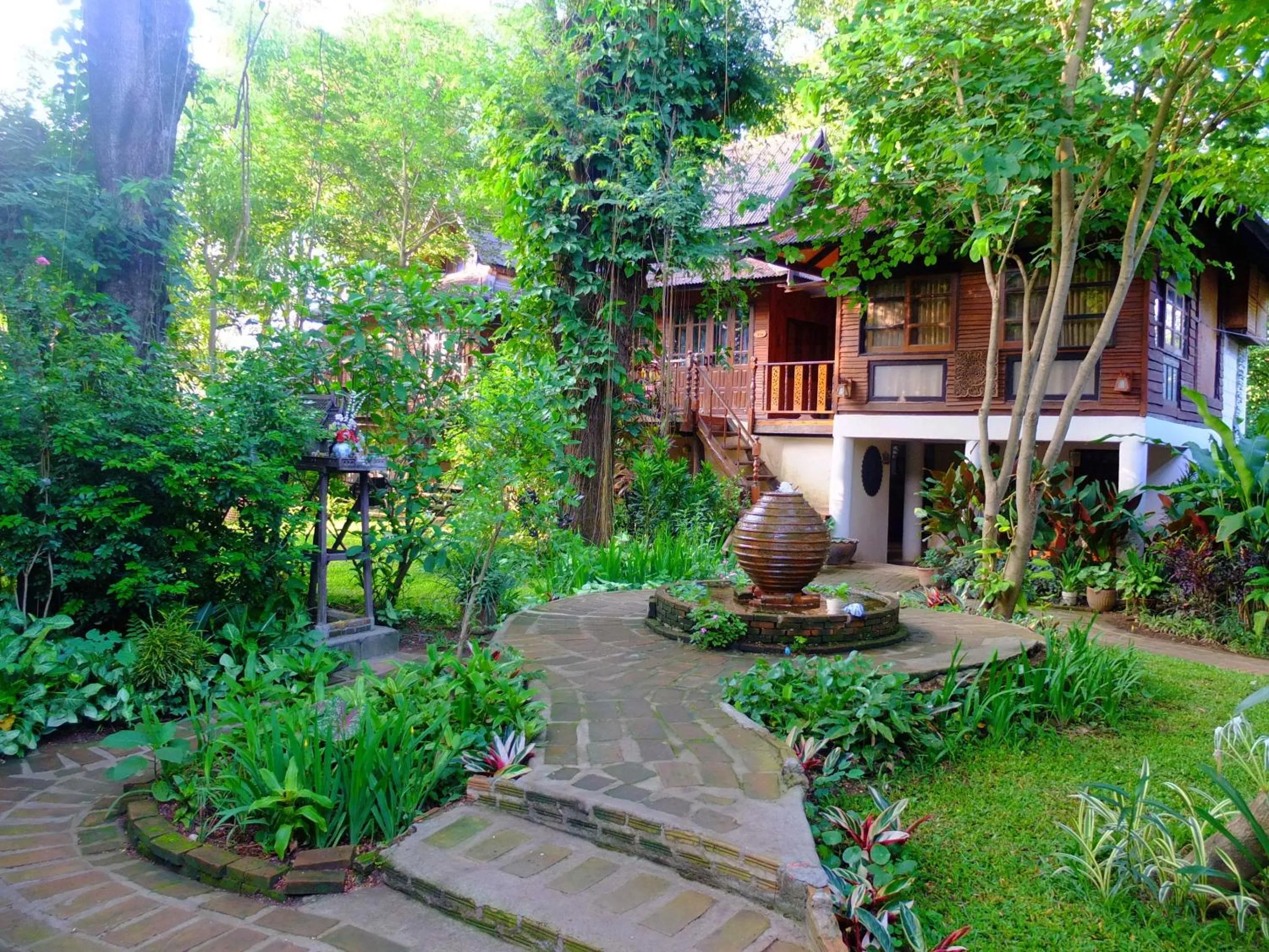 Garden in Baantawan Guesthouse Pai