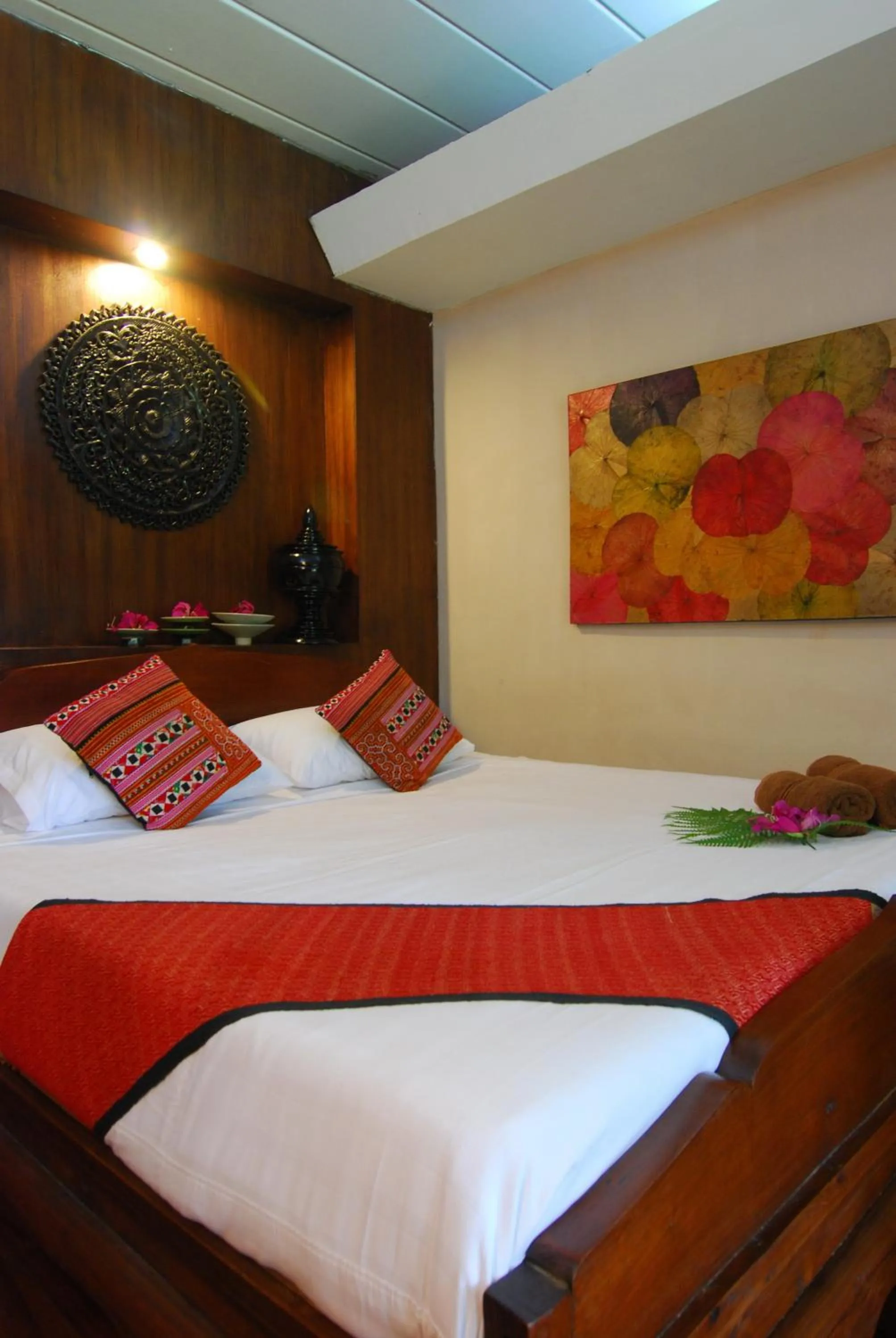 Bed in Baantawan Guesthouse Pai