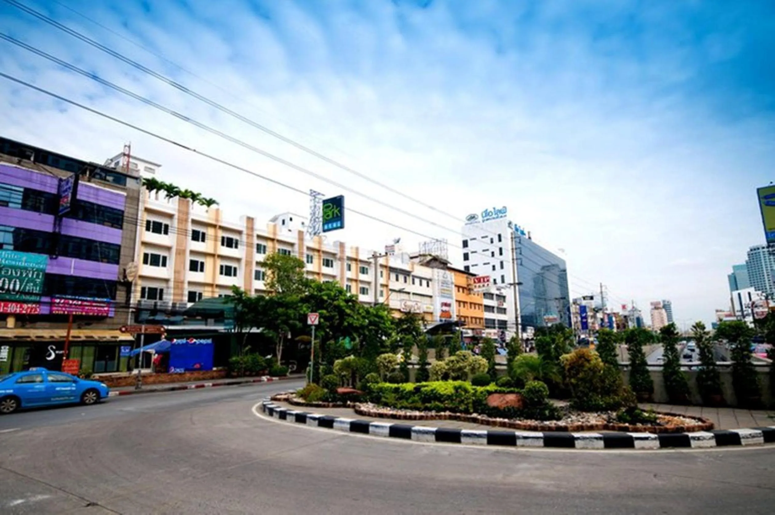 Facade/entrance in The Park Residence @ Bangkok