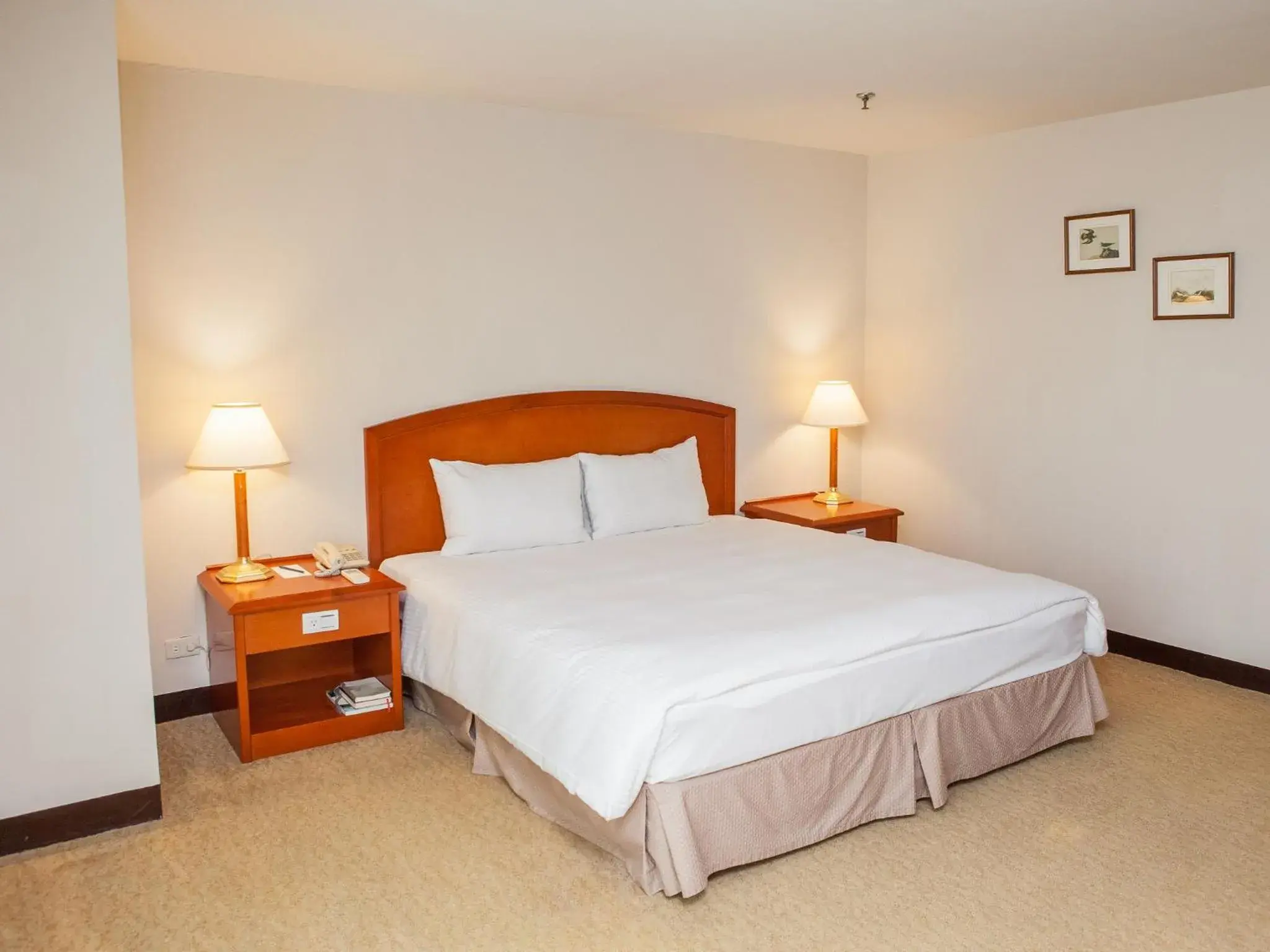 Deluxe Suite in Jiuwu Hotel Deluxe Suite in Jiuwu Hotel