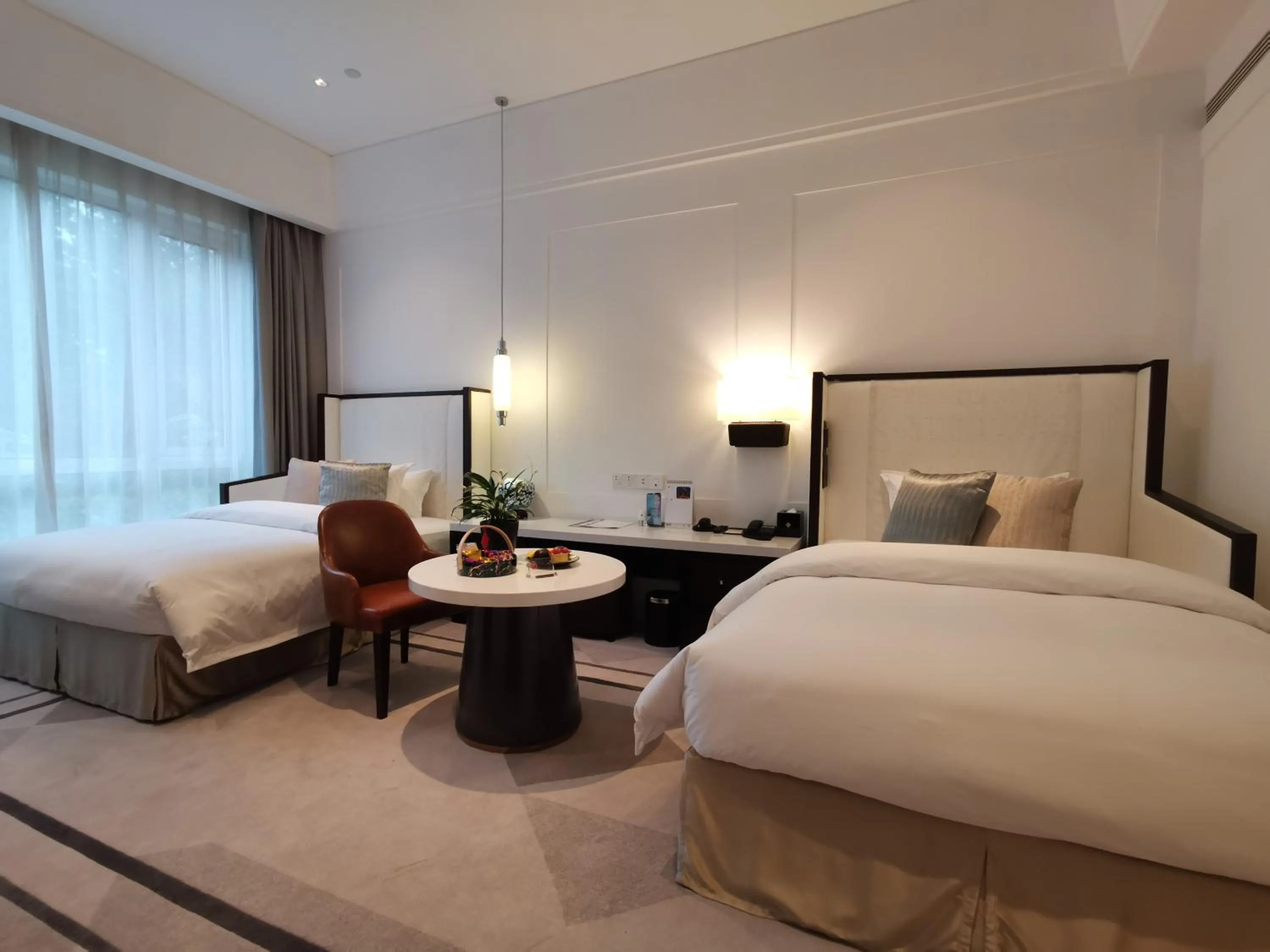 Photo of the whole room, Bed in Jinling Resort Nanjing