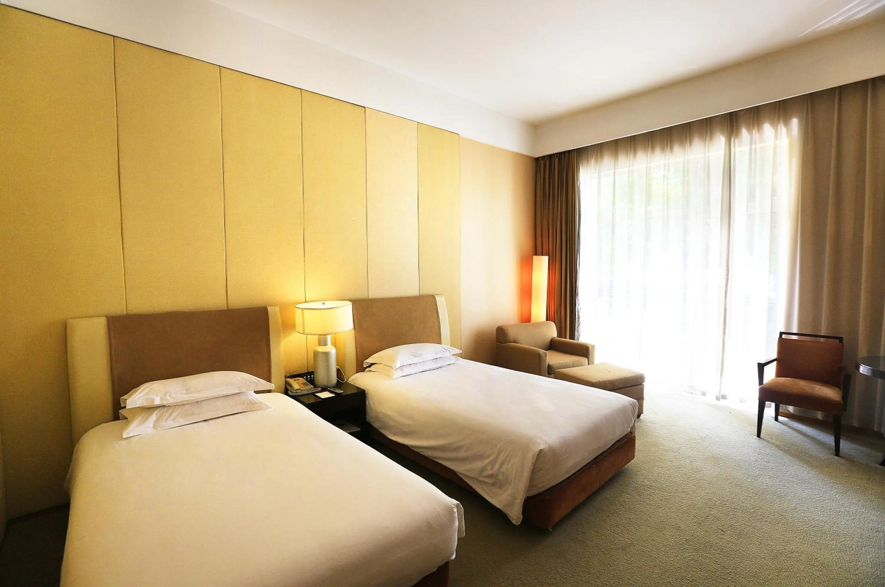 Bedroom, Bed in Jinling Resort Nanjing