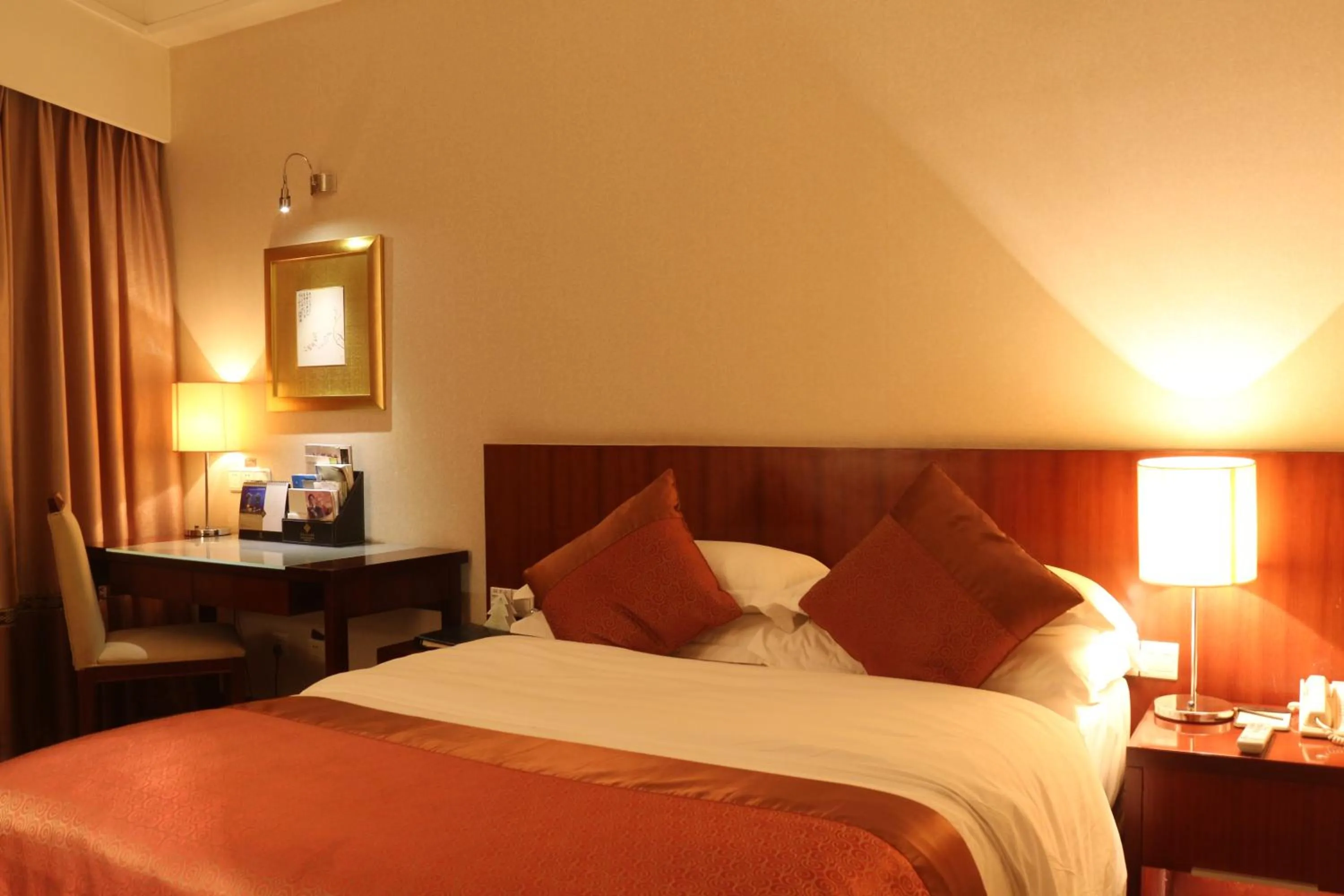 Jinling Jingyuan Plaza