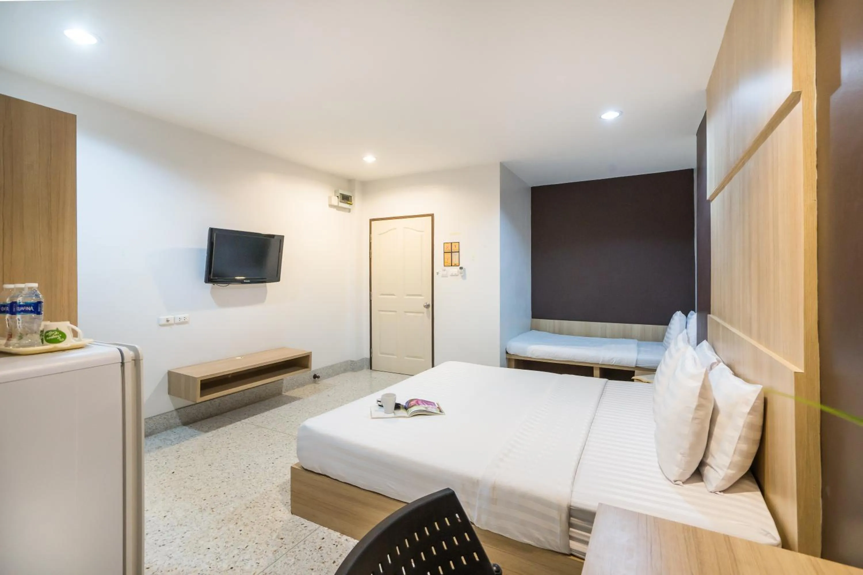 Photo of the whole room, Bed in The Fifth Residence