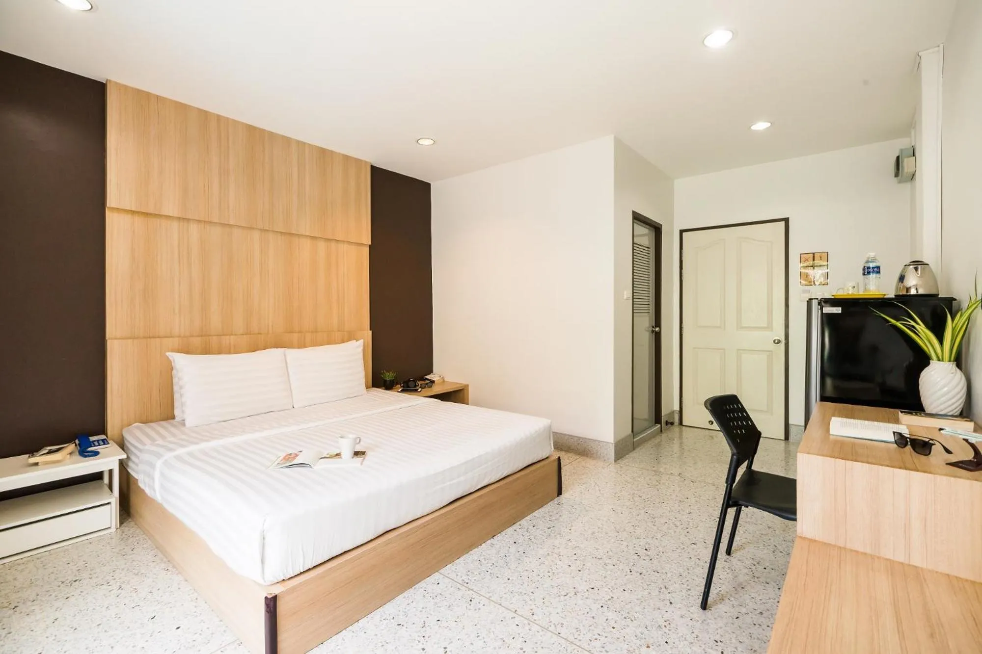 Bedroom, Bed in The Fifth Residence