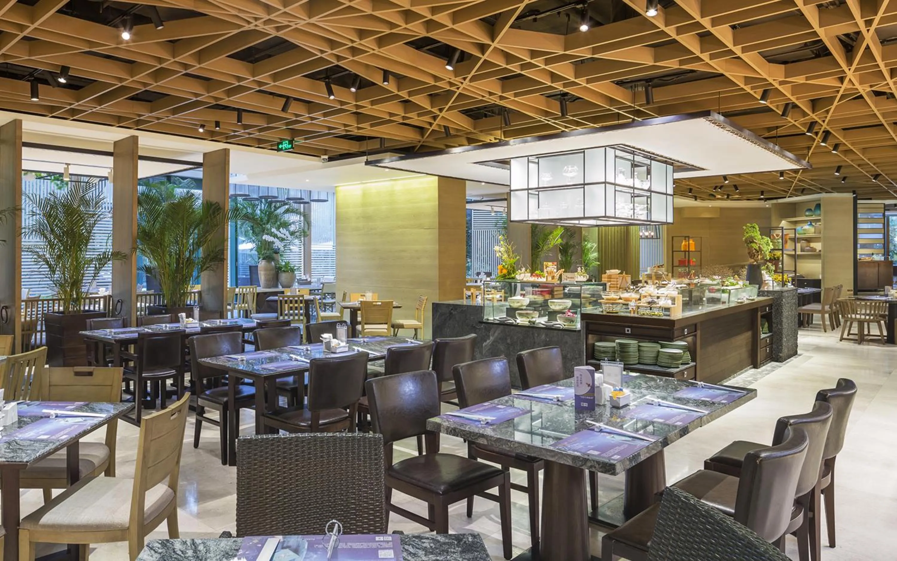 Restaurant/places to eat in Jinling Hotel