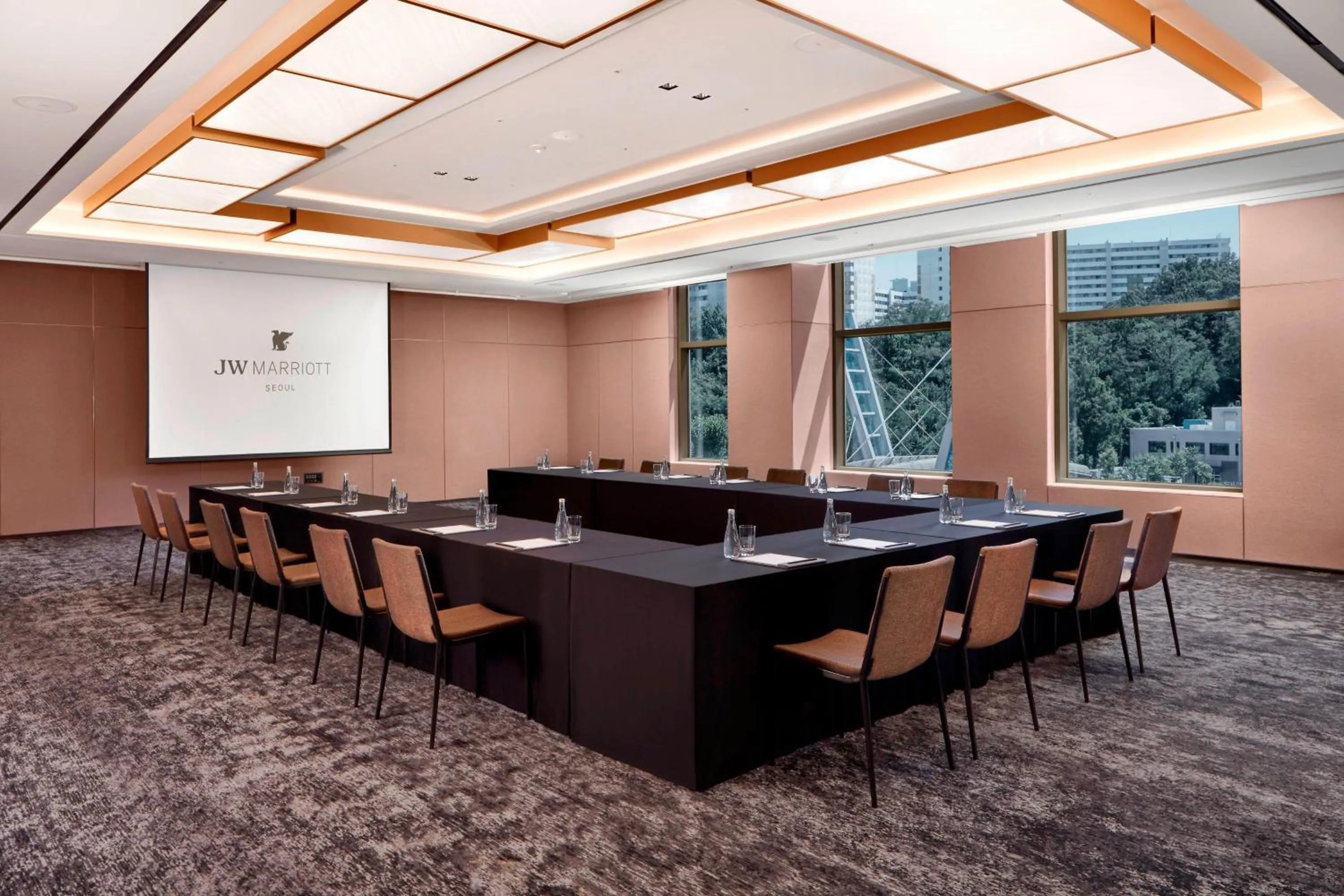 Meeting/conference room in JW Marriott Hotel Seoul