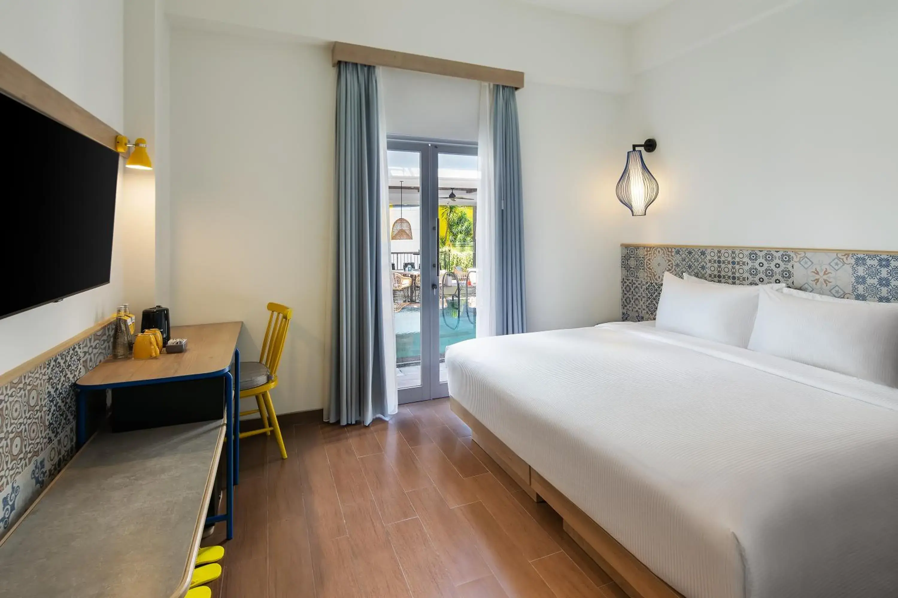 Champ Room Hollywood Pool Access in Kampi Hotel Legian Champ Room Hollywood Pool Access in Kampi Hotel Legian