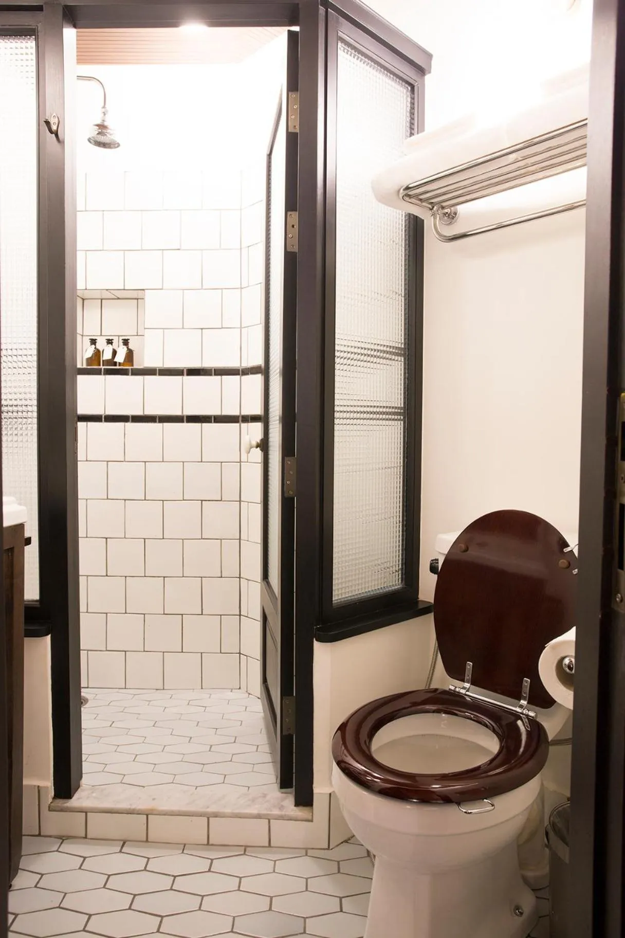 Toilet in 1905 Heritage Corner