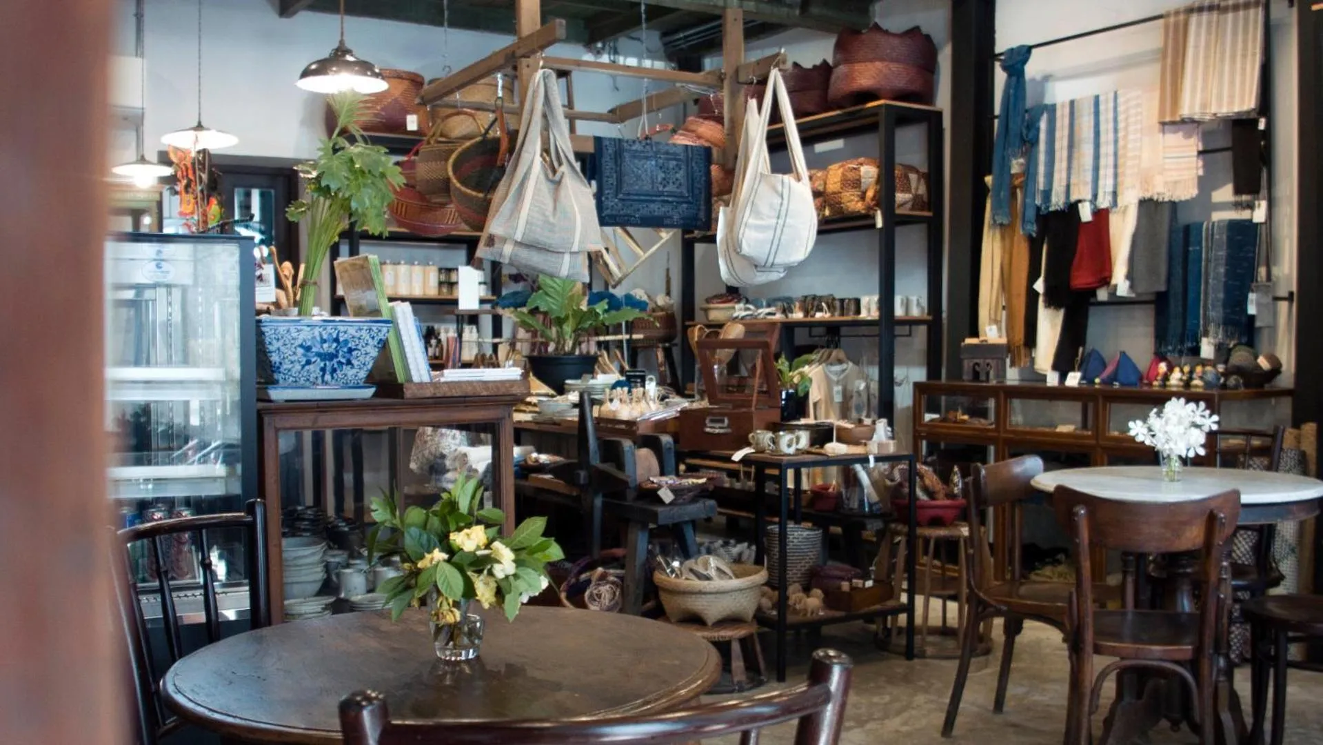 Shopping Area in 1905 Heritage Corner