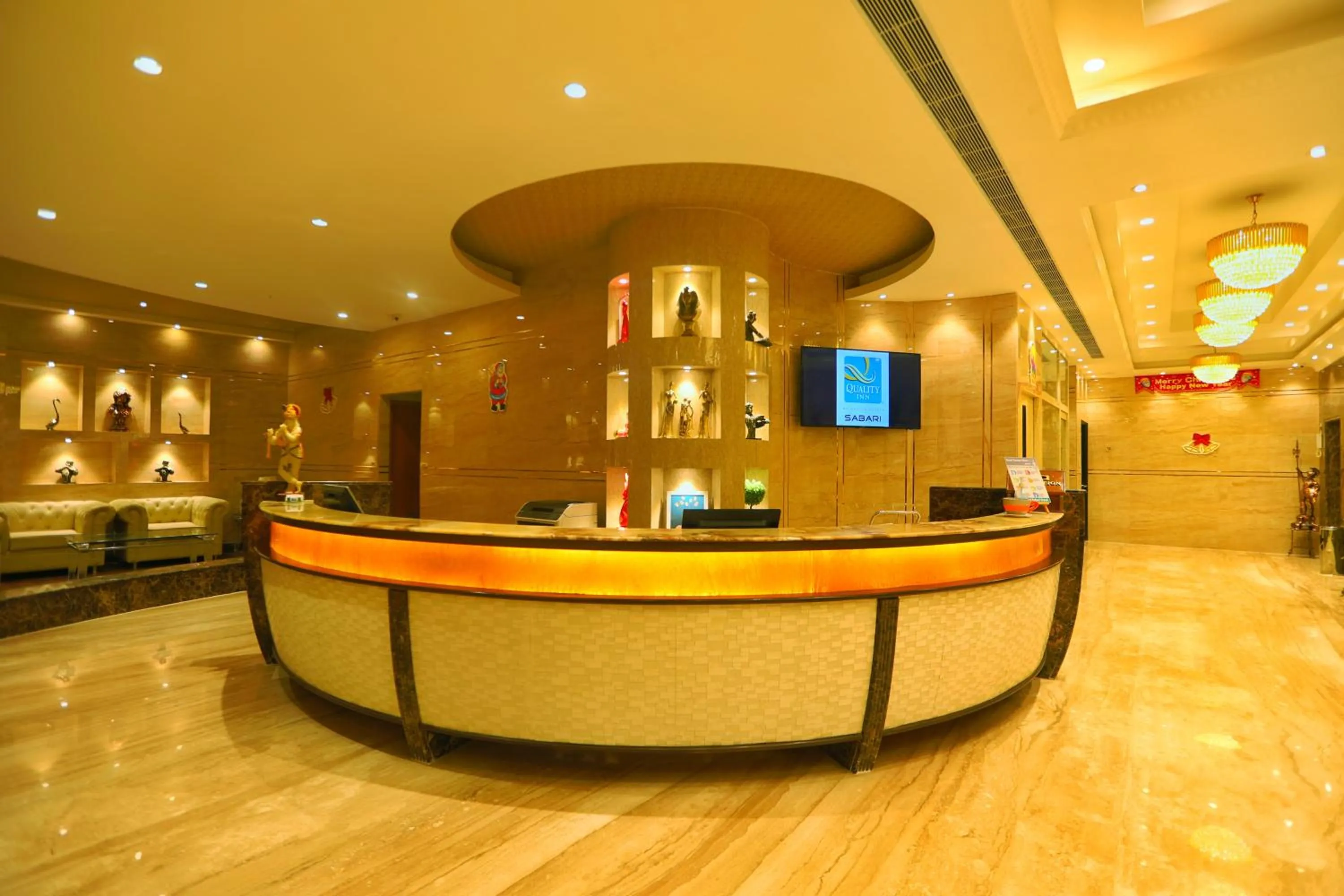Lobby or reception in Quality Inn Sabari