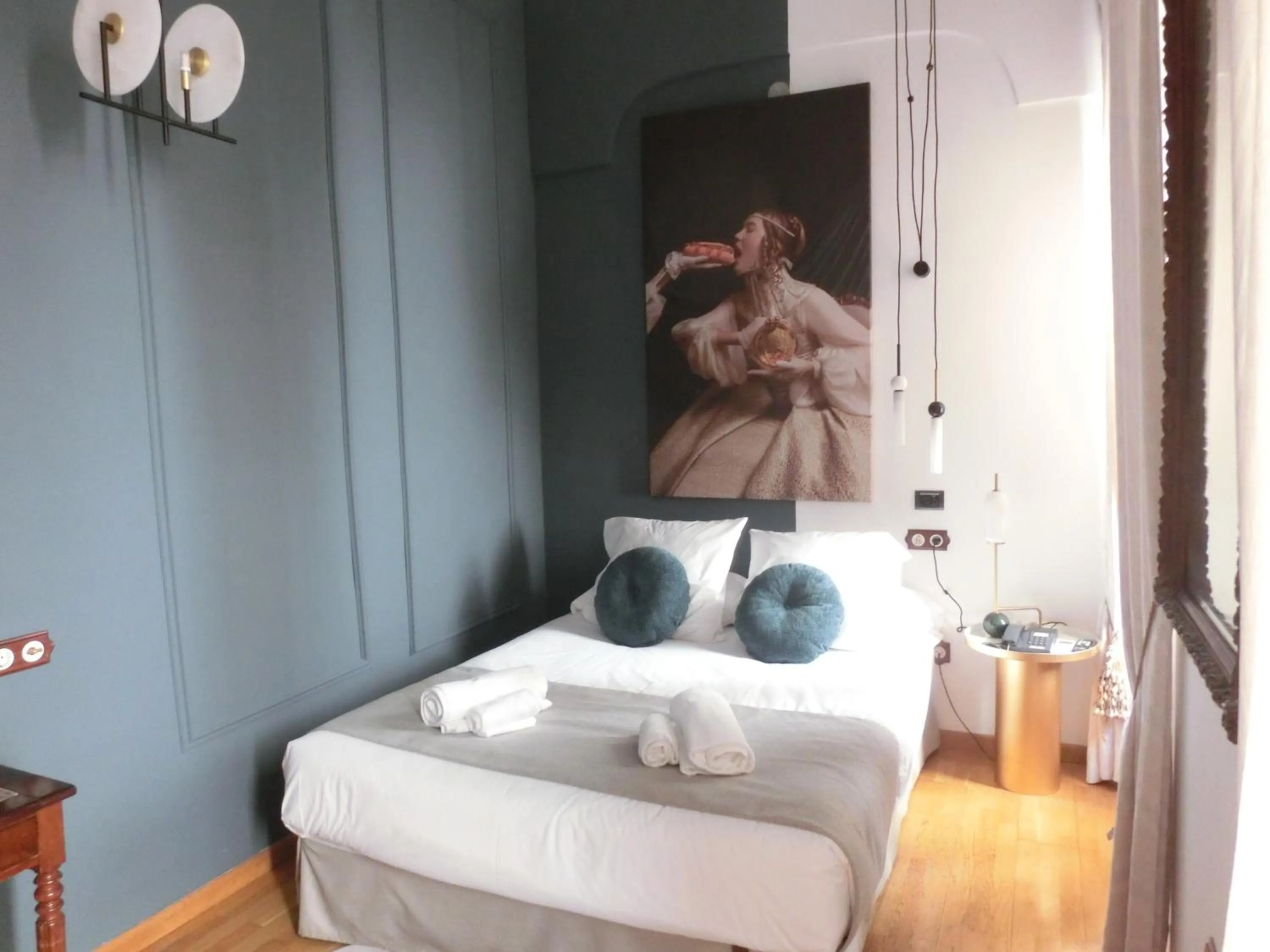 Photo of the whole room, Bed in Les Monges Palace Boutique