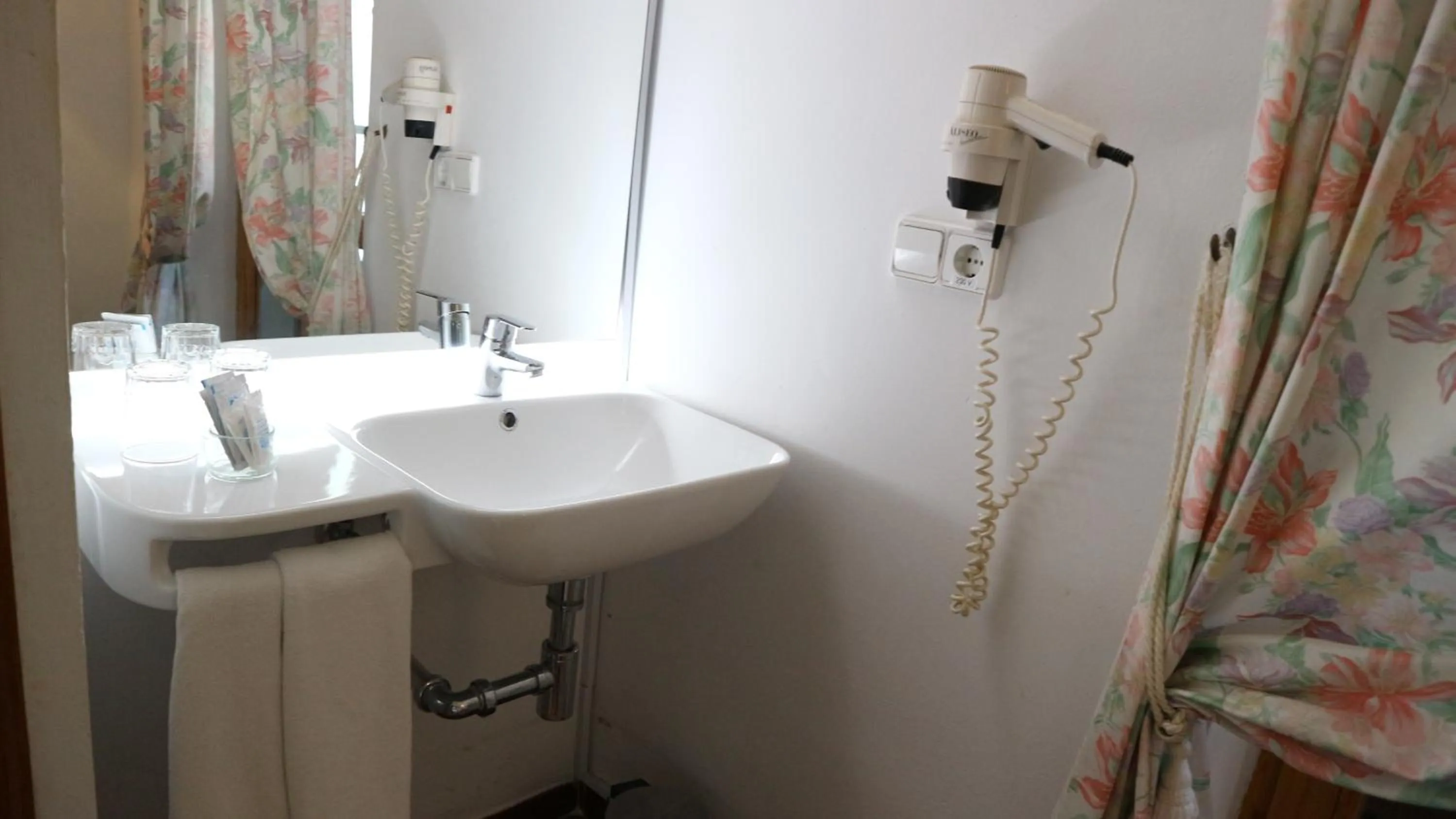 Bathroom in Les Monges Palace Boutique