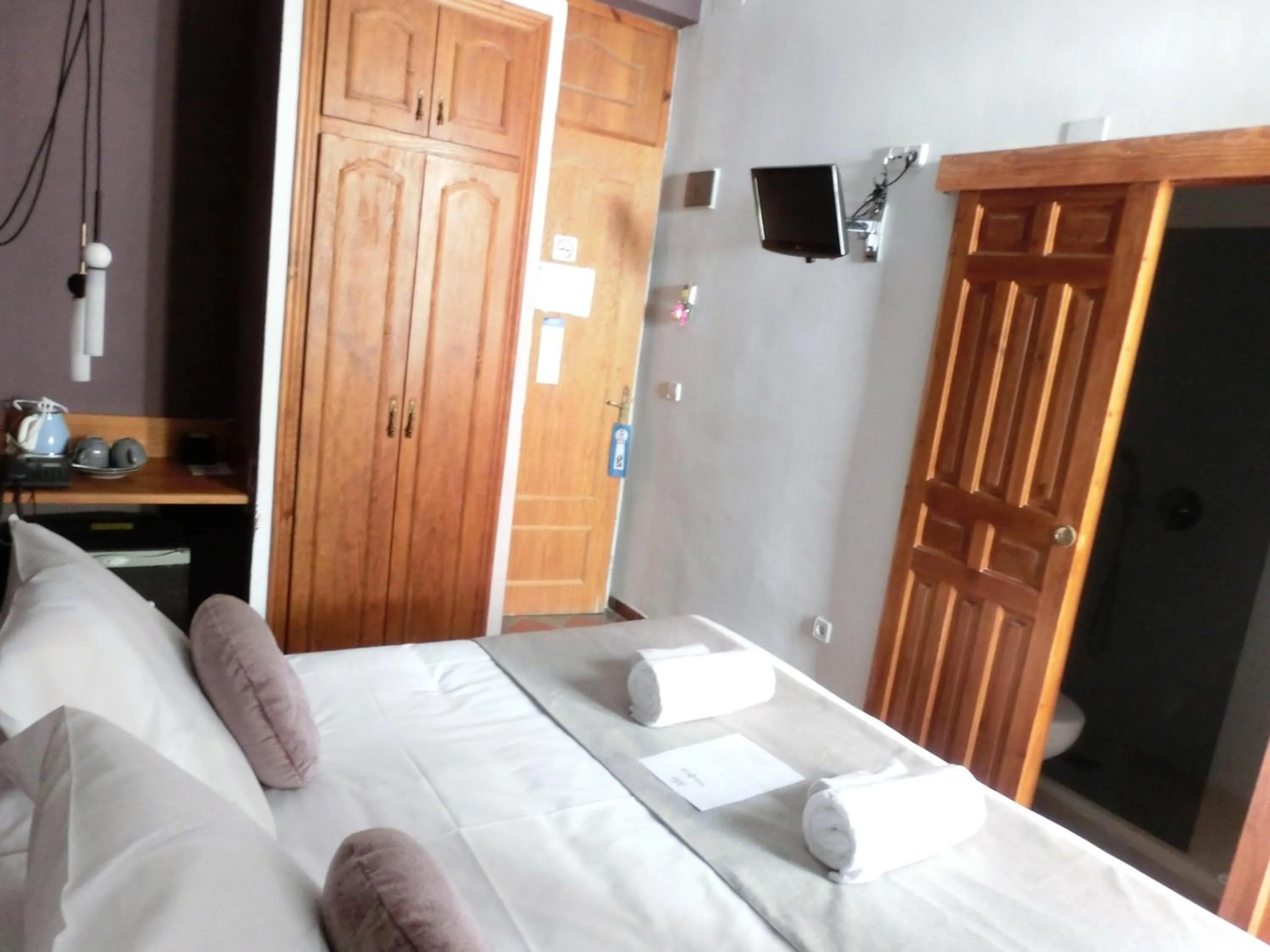 Photo of the whole room, Bed in Les Monges Palace Boutique