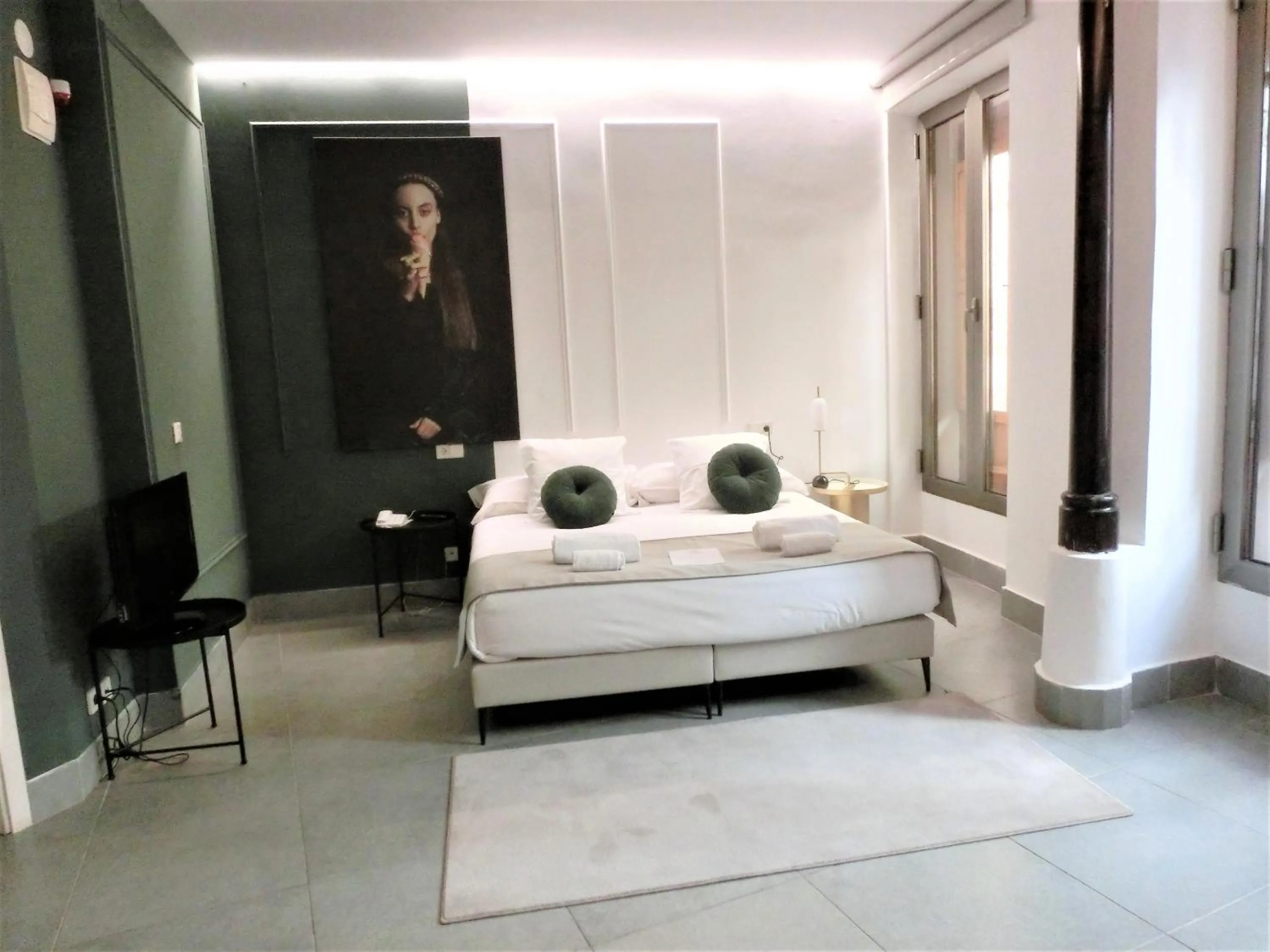 Photo of the whole room, Bed in Les Monges Palace Boutique
